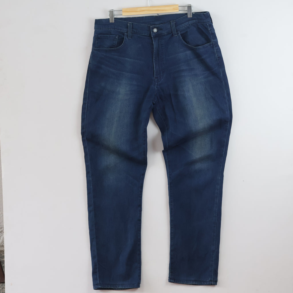 Classic Uniqlo Blue Denim Jeans - 43 Inch Length - Size 34-36/ J1052