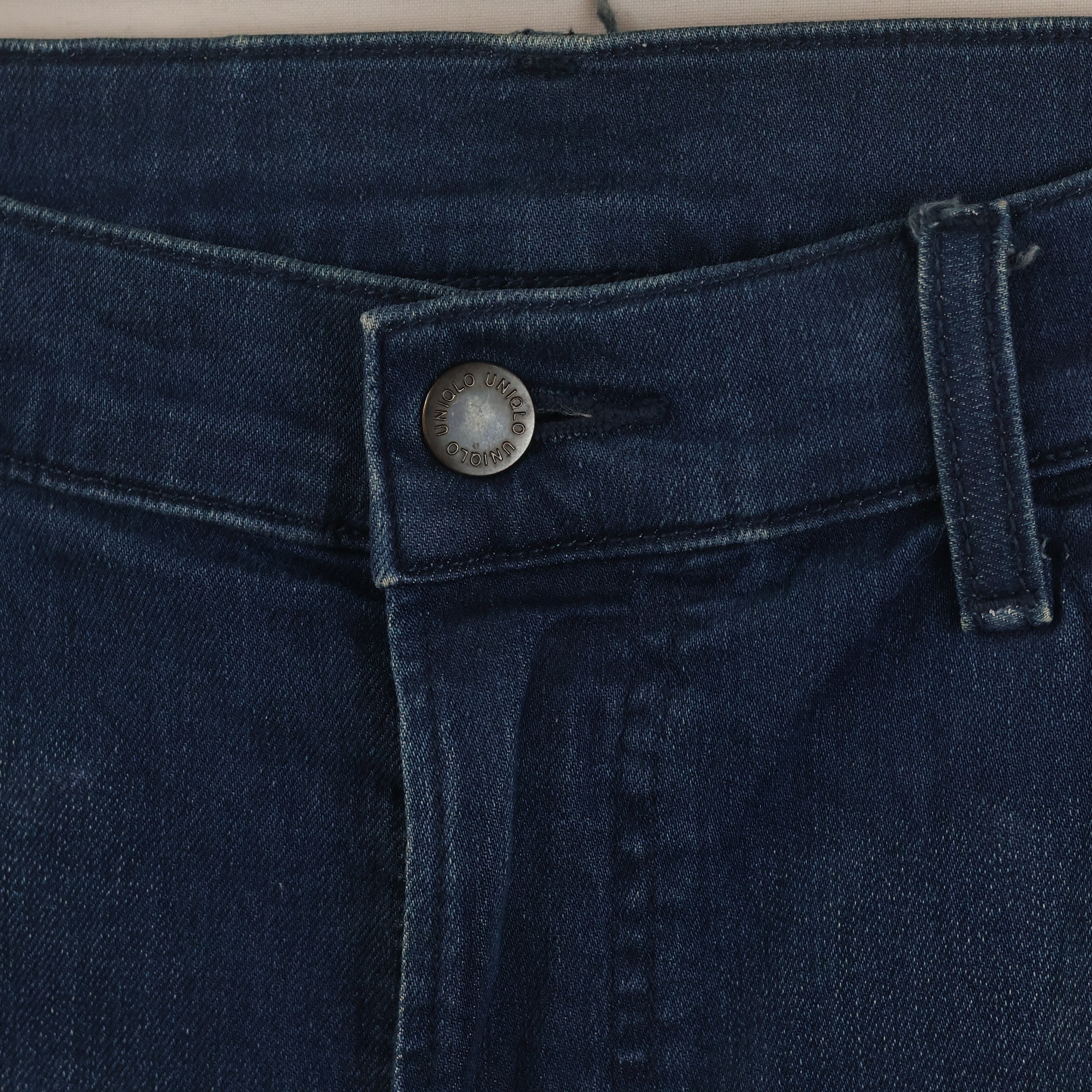 Classic Uniqlo Blue Denim Jeans - 43 Inch Length - Size 34-36/ J1052