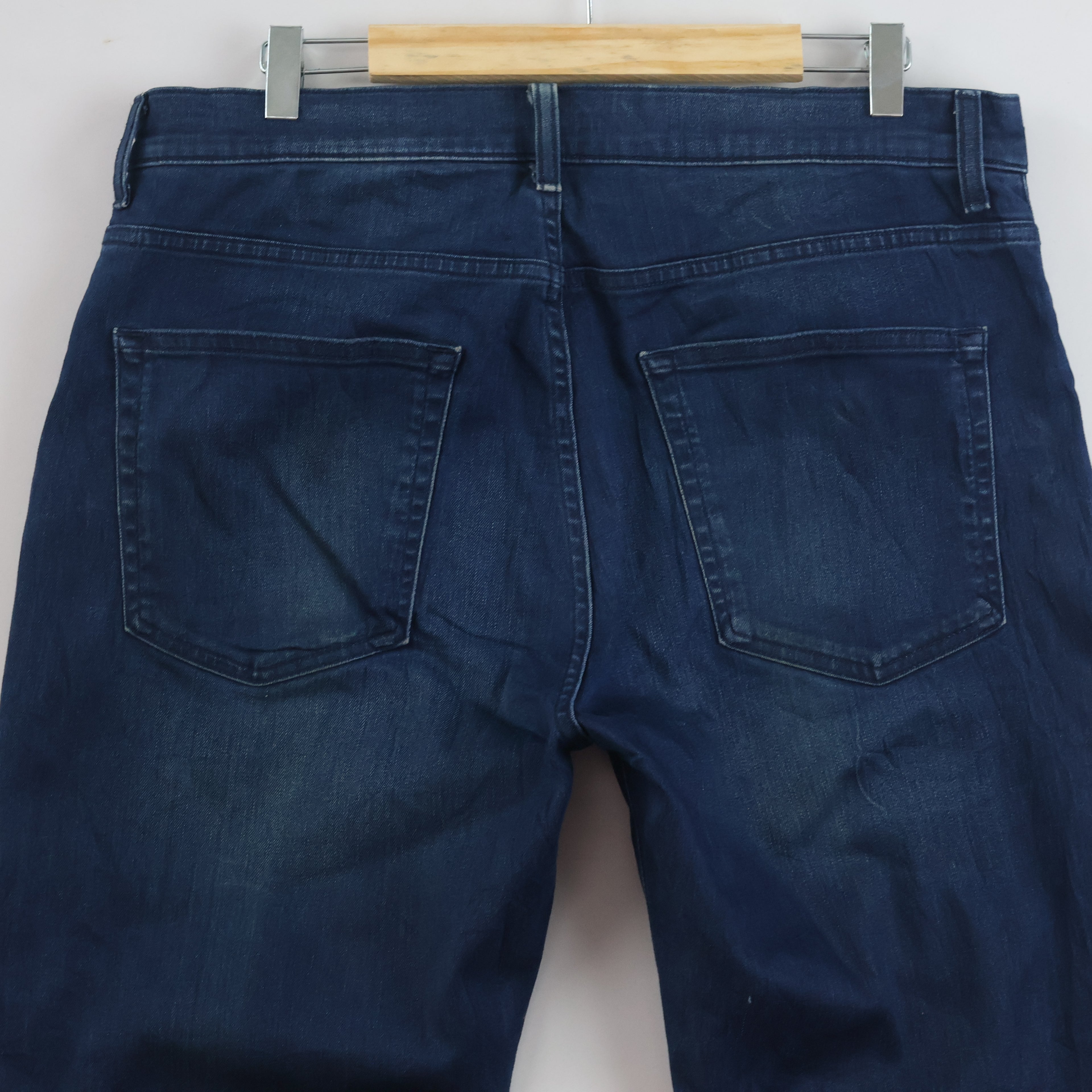 Classic Uniqlo Blue Denim Jeans - 43 Inch Length - Size 34-36/ J1052