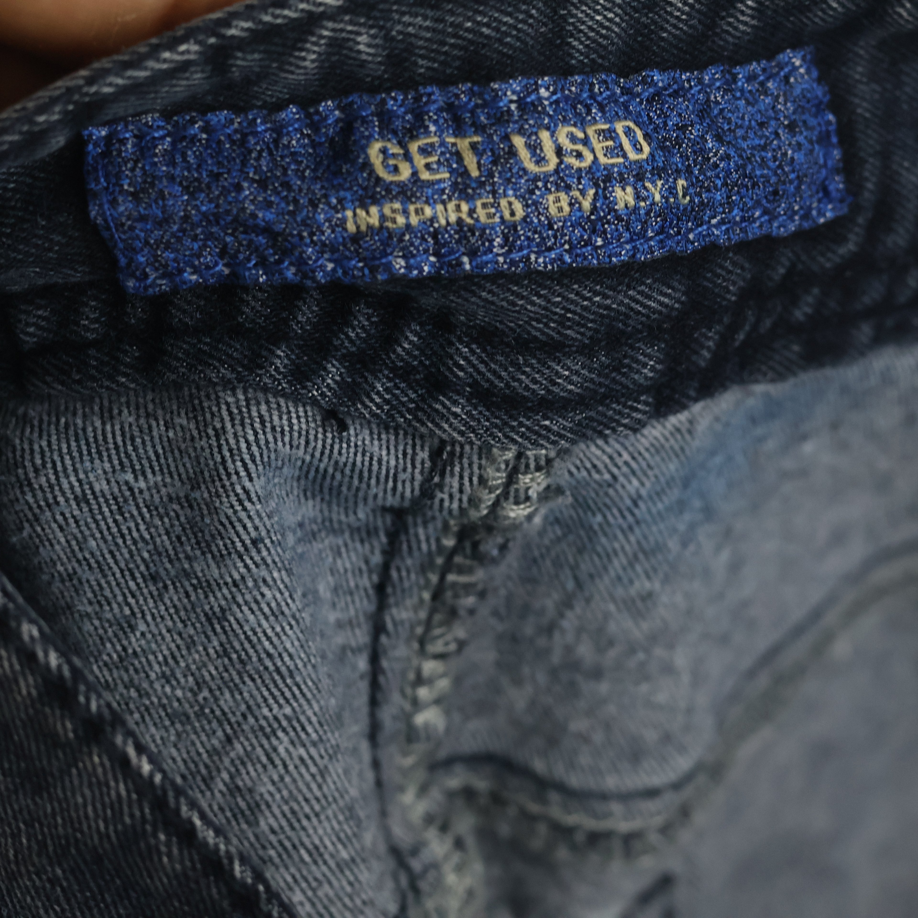 Thrifted Get Used New York Men's Dark Wash Jeans - 32 Inch Waist/ J1027