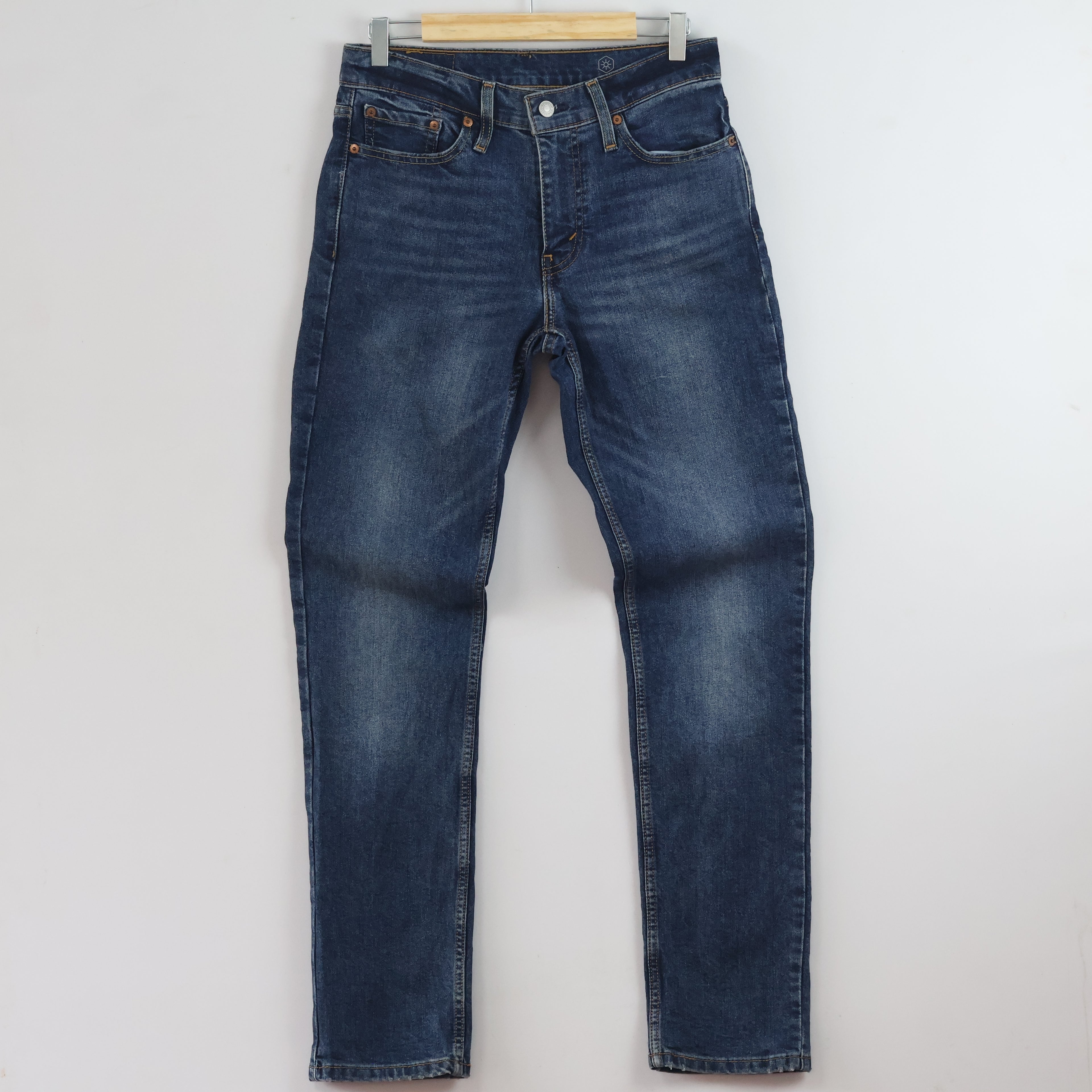 Thrifted Vintage Levi's 511 Dark Denim Jeans - 30 Inch Waist/ J1060