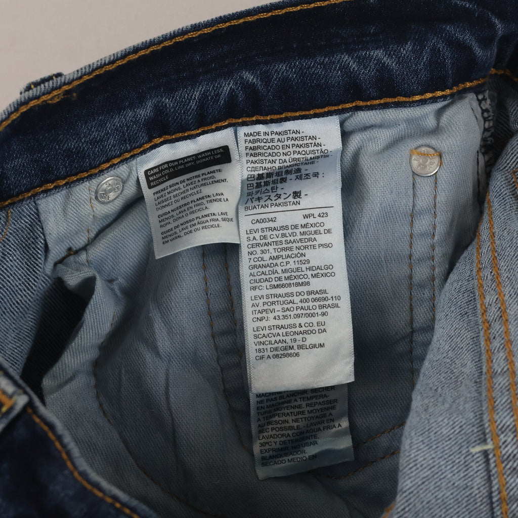 Thrifted Vintage Levi's 511 Dark Denim Jeans - 30 Inch Waist/ J1060
