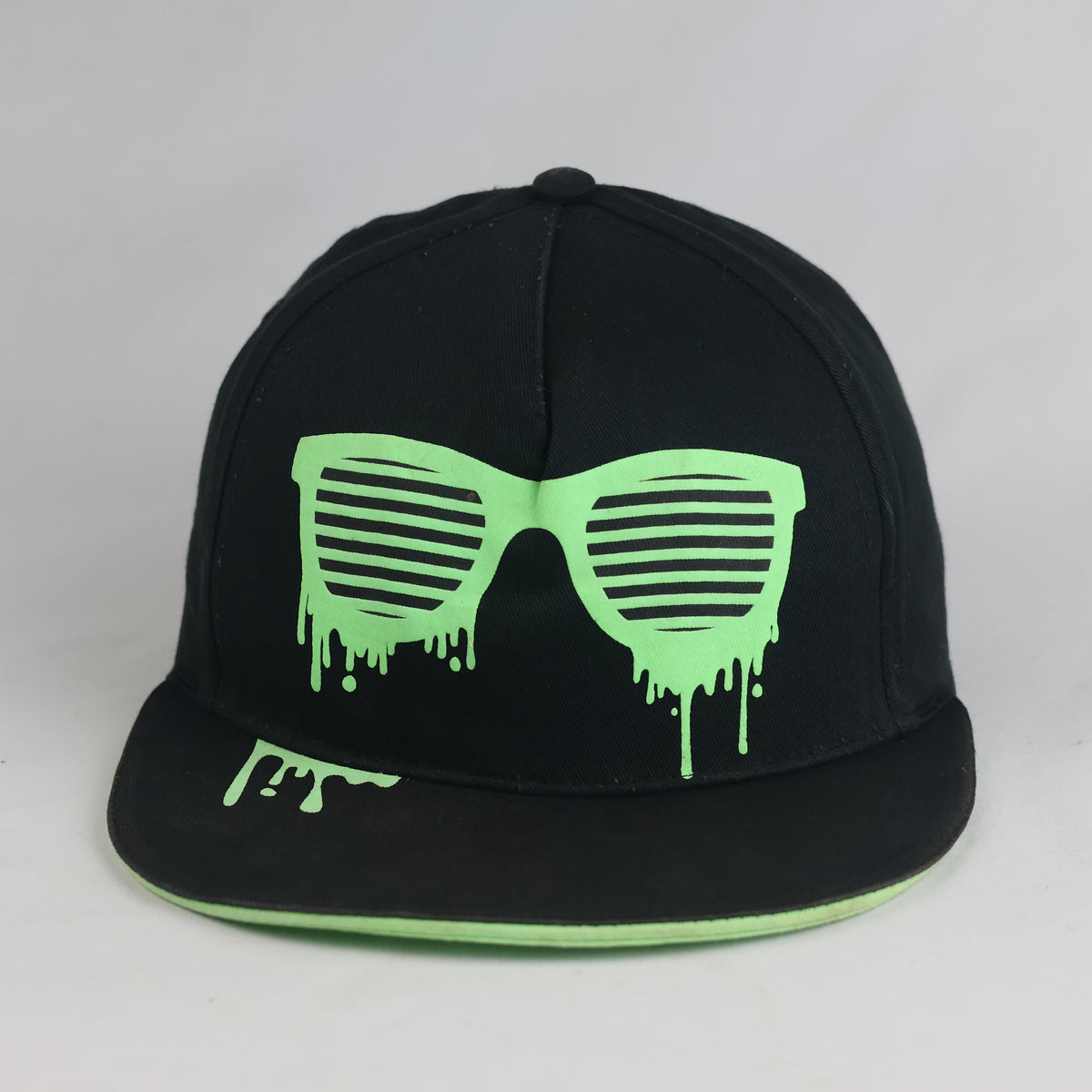 Thrifted Accessoires Black & Neon Green Graphic Flat Brim Cap (Size 57–58 cm) | 10839