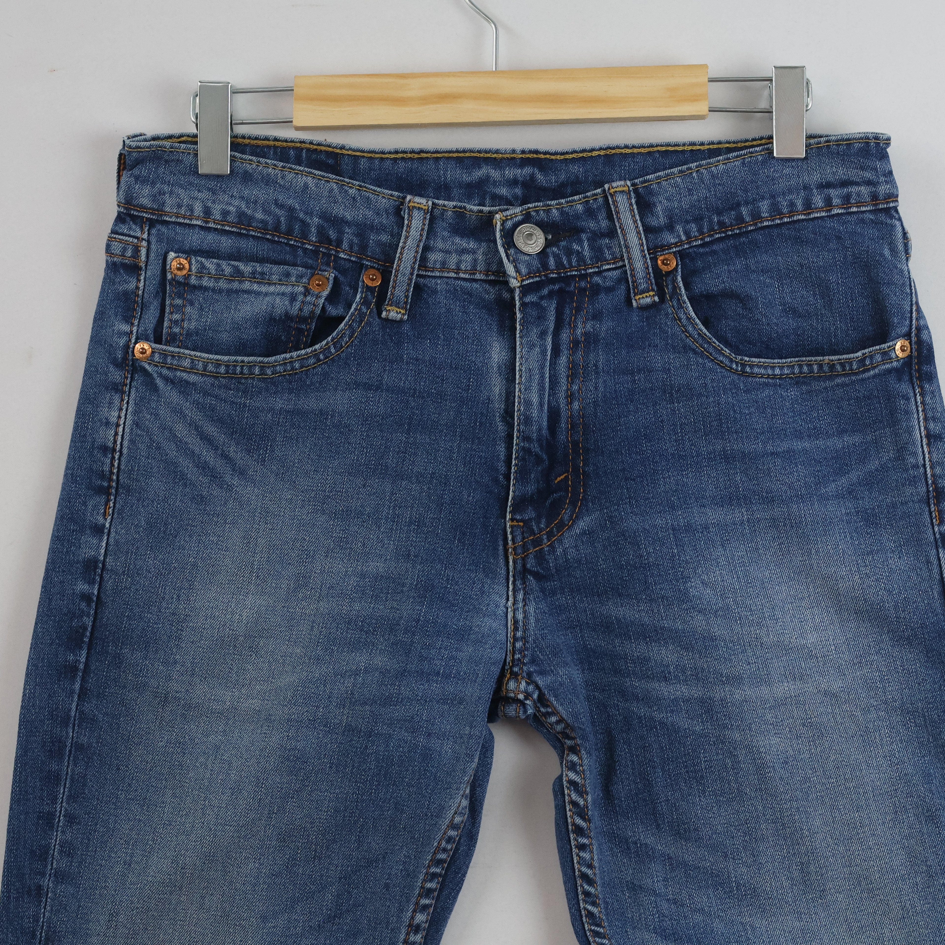 Vintage Levi's 511 Slim Fit Denim - Blue Wash - Size 30-32/ J1055