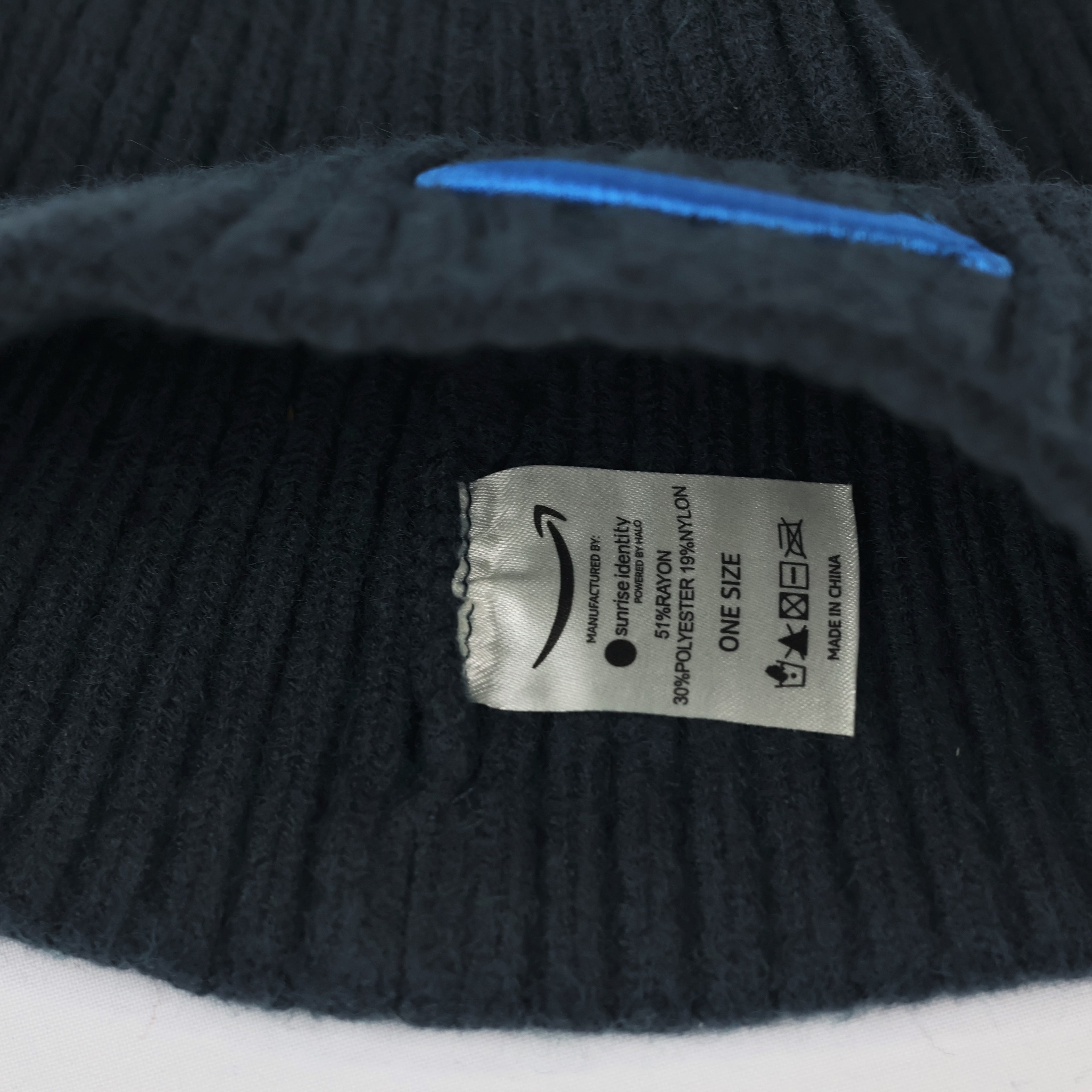 Amazon Essentials Adult Unisex Cuffed Thrifted Beanie - Classic Winter Hat
