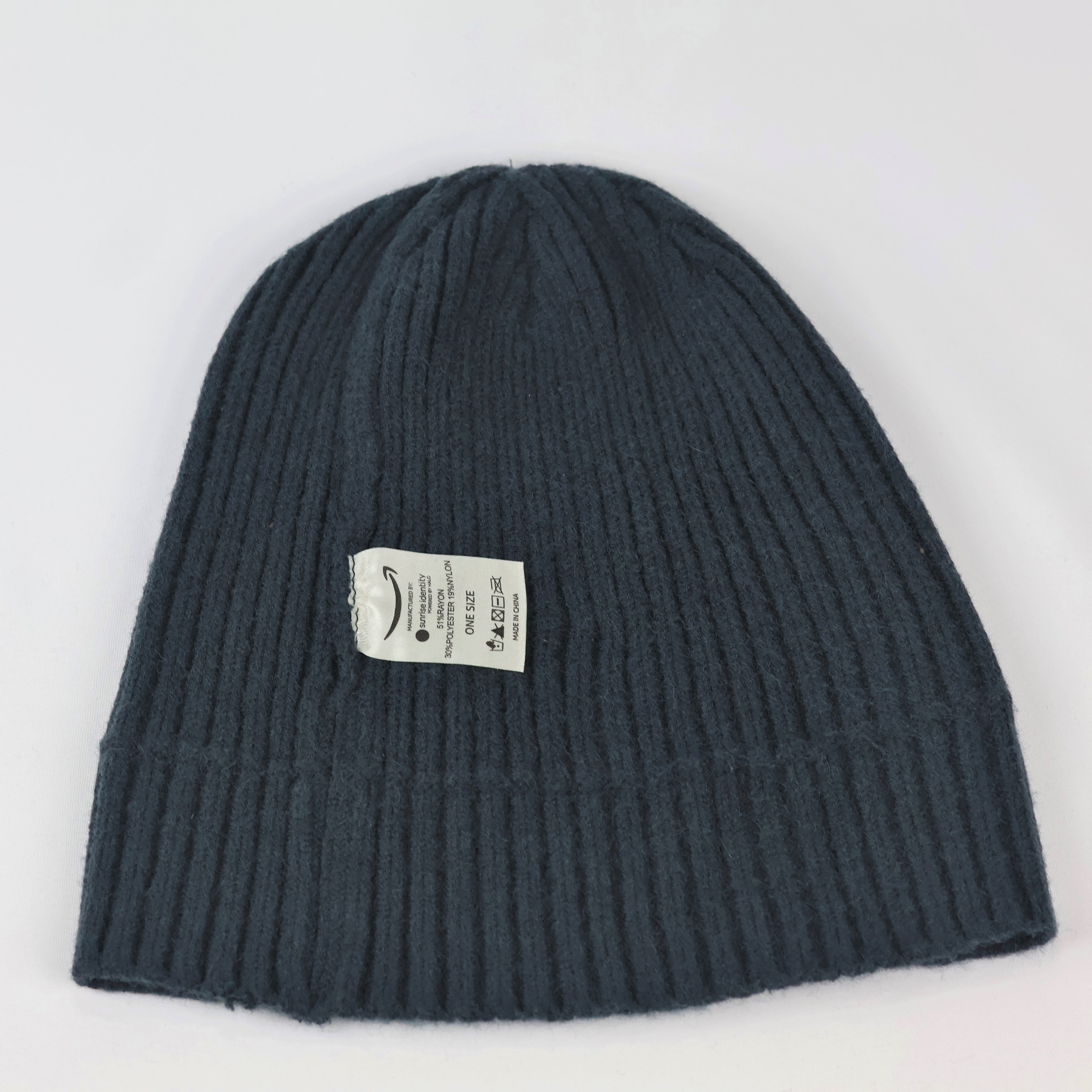 Amazon Essentials Adult Unisex Cuffed Thrifted Beanie - Classic Winter Hat
