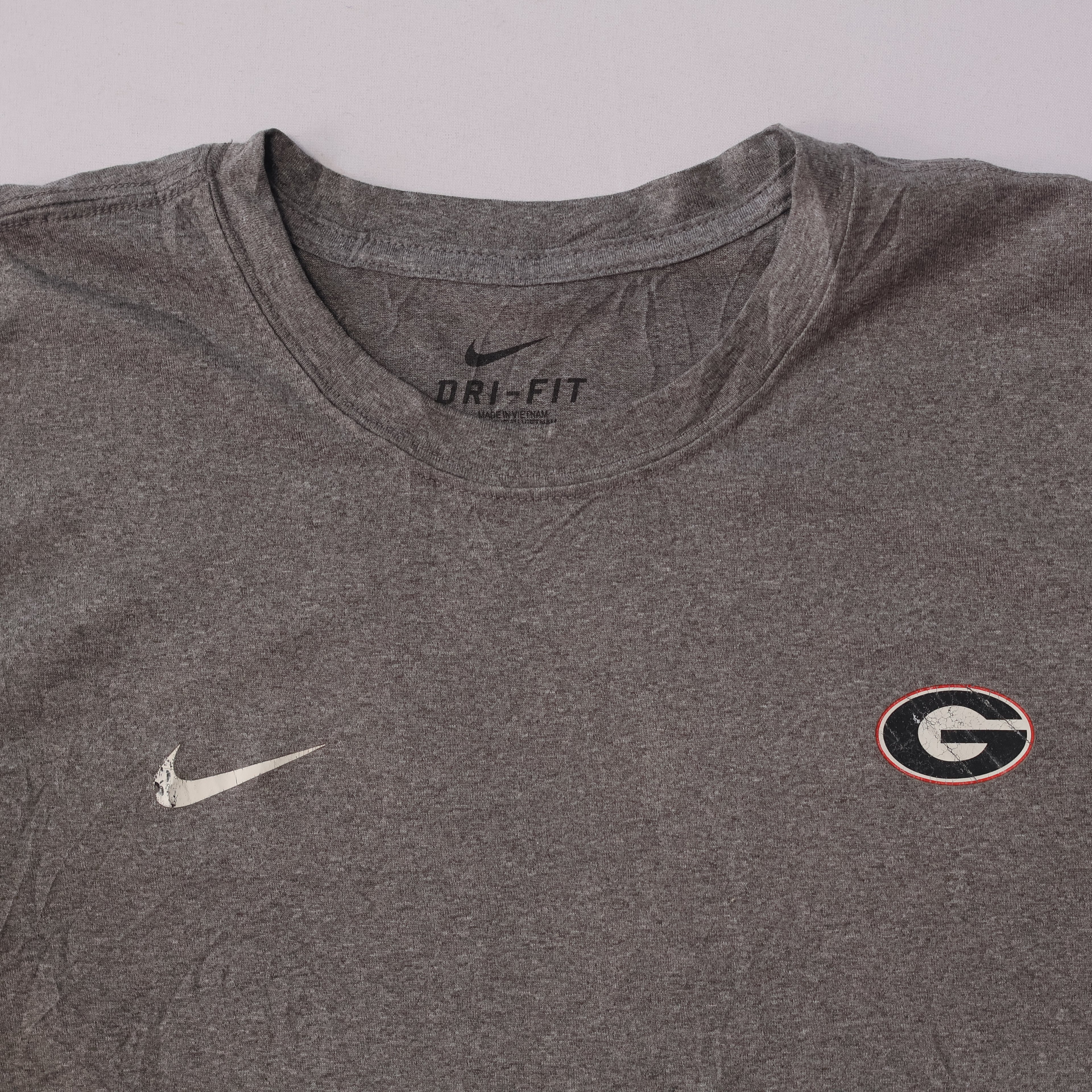 Nike Dri-FIT Georgia Bulldogs Thrifted T-Shirt - Men's Size M