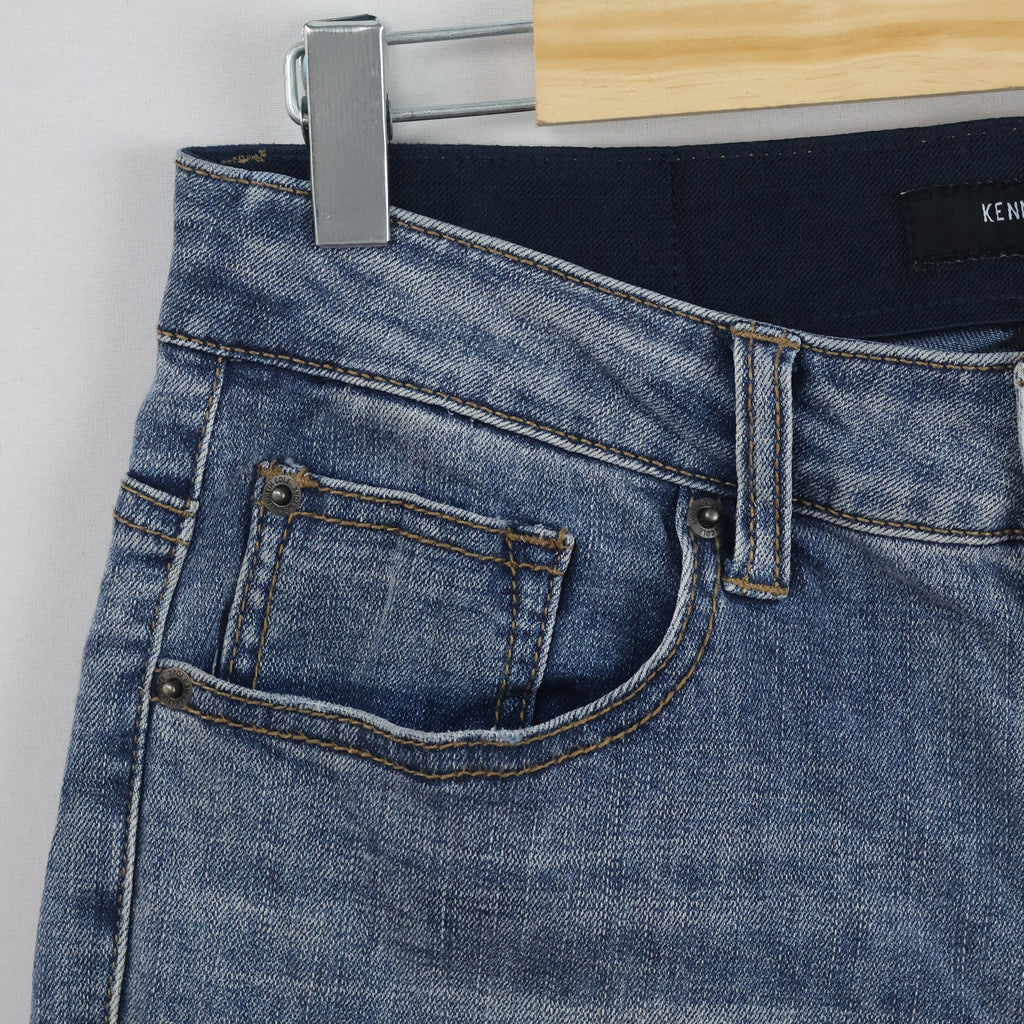 Thrifted Kenneth Cole Light Blue Denim Slim Fit Jeans 30 inches Waist/ J1069