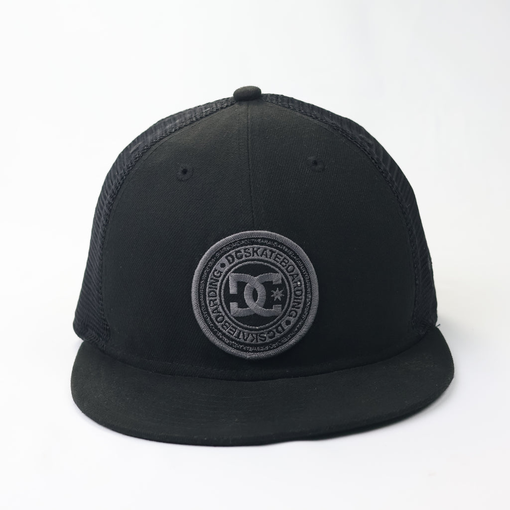 DC Shoes x New Era 59FIFTY Fitted Trucker Thrifted Hat - Black Skateboard Cap