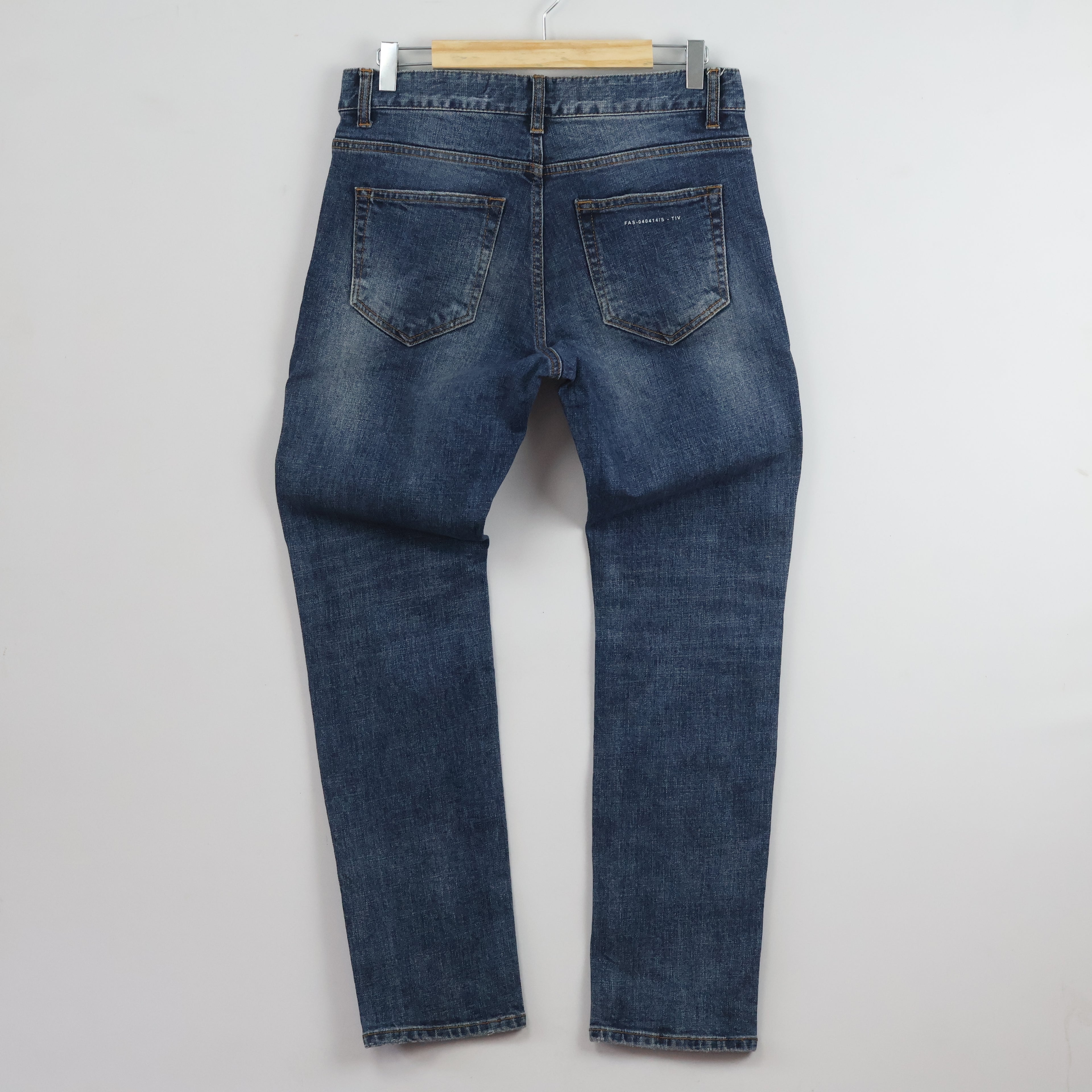 Thrifted FATALISM Signature Dark Wash Thrifted Jeans 30-32 Waist/ J1066