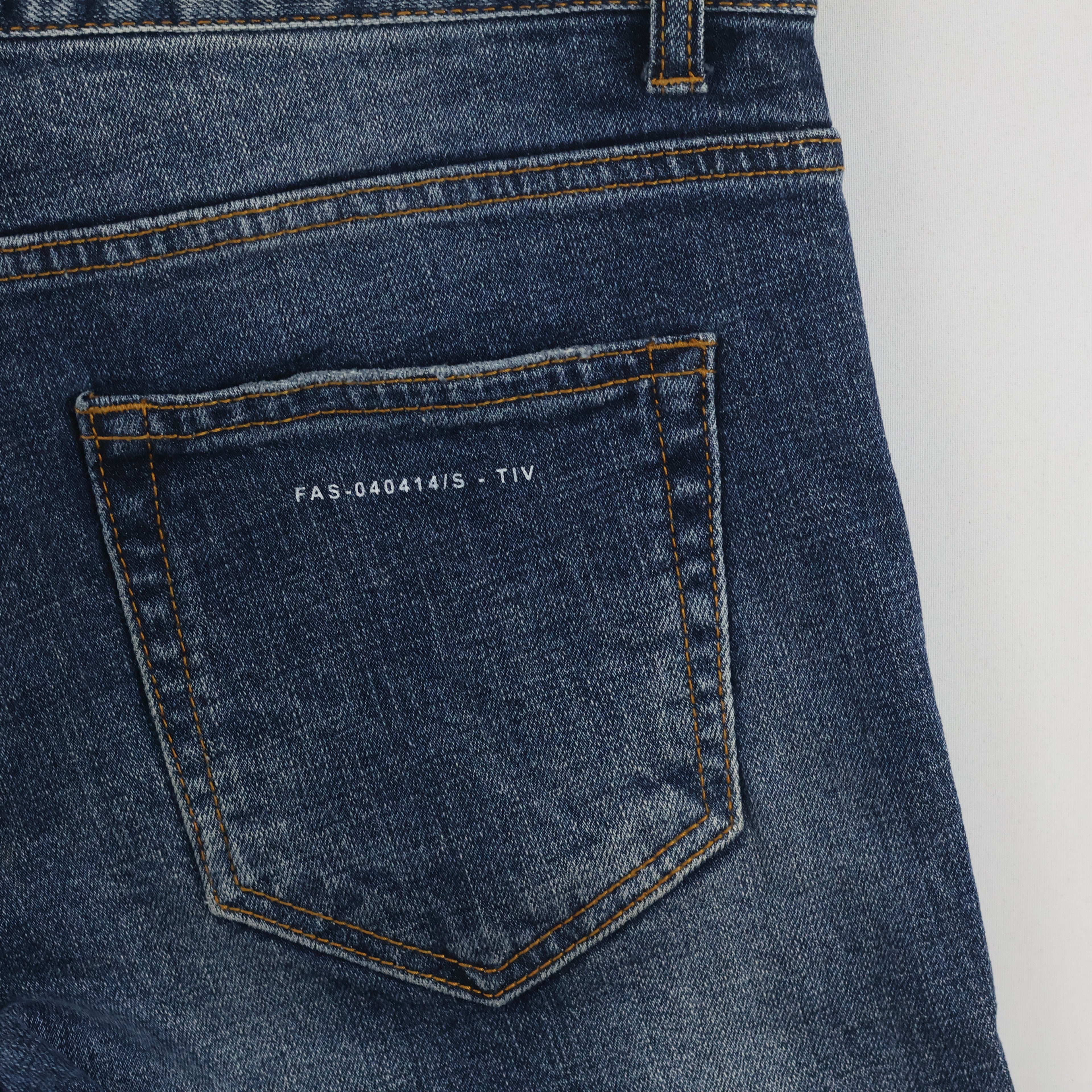 Thrifted FATALISM Signature Dark Wash Thrifted Jeans 30-32 Waist/ J1066