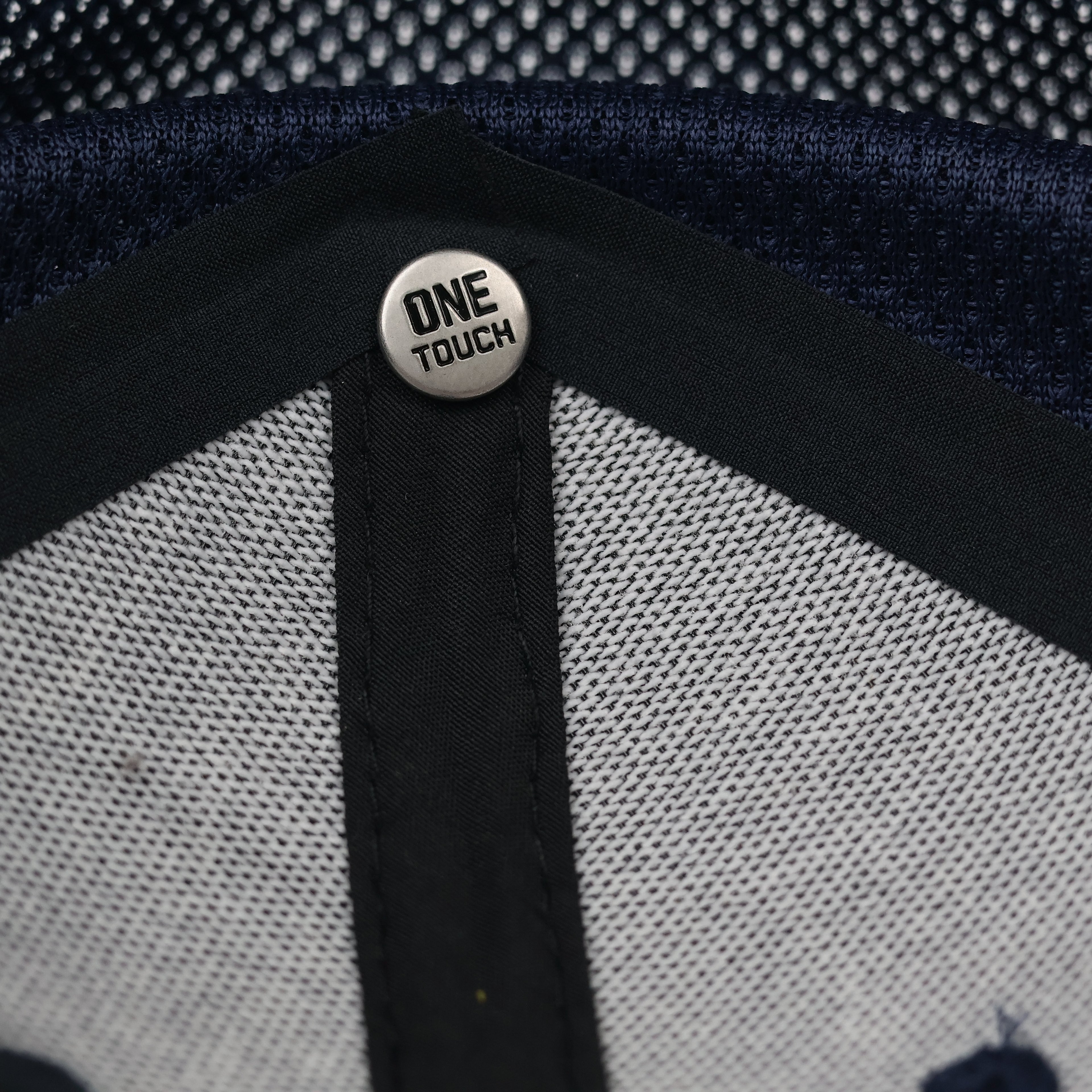 Srixon Golf "One Touch" Performance Thrifted Cap - Navy Blue & Red