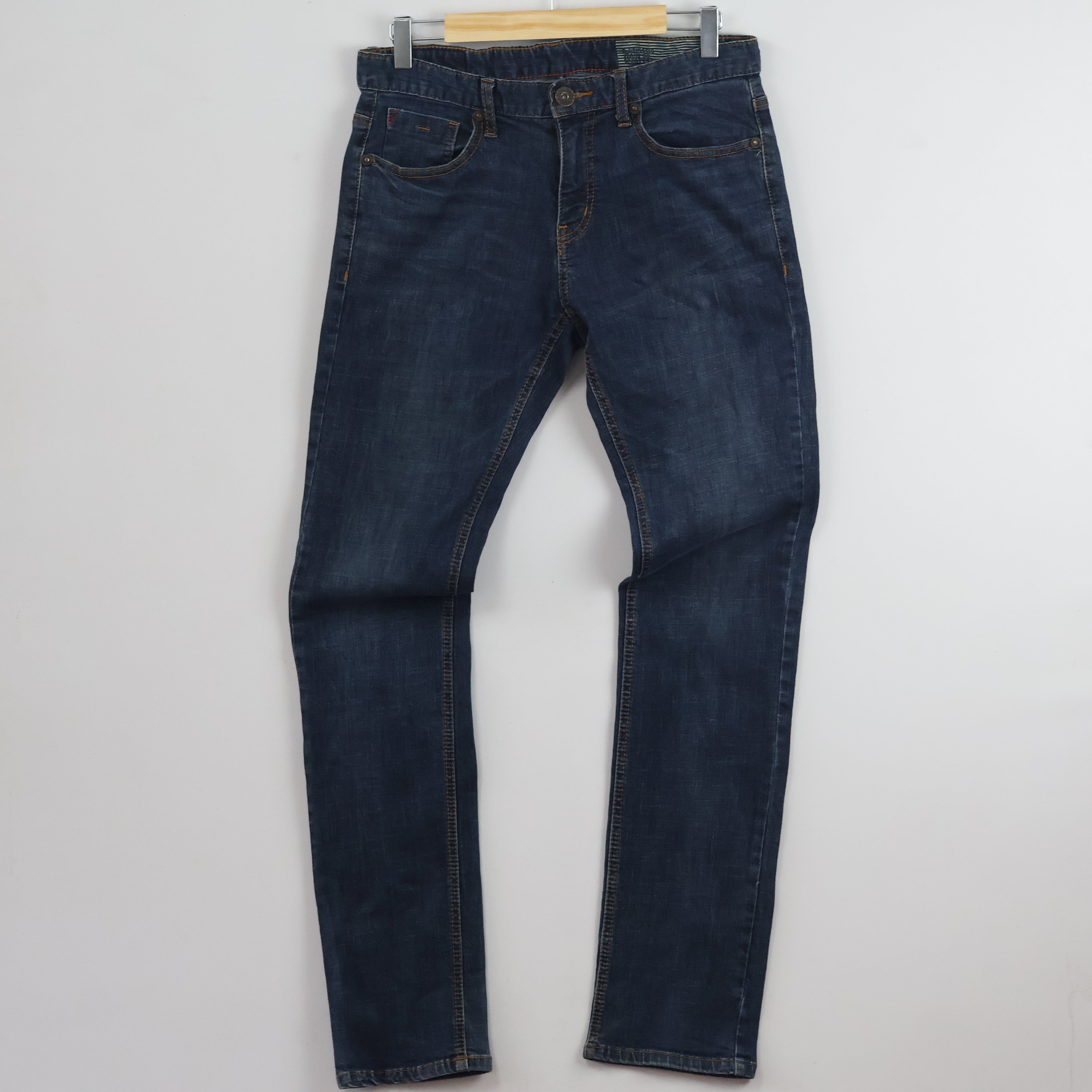 Thrifted Men's R-Athletic Classic Dark Blue Jeans 30 waist/ J1064