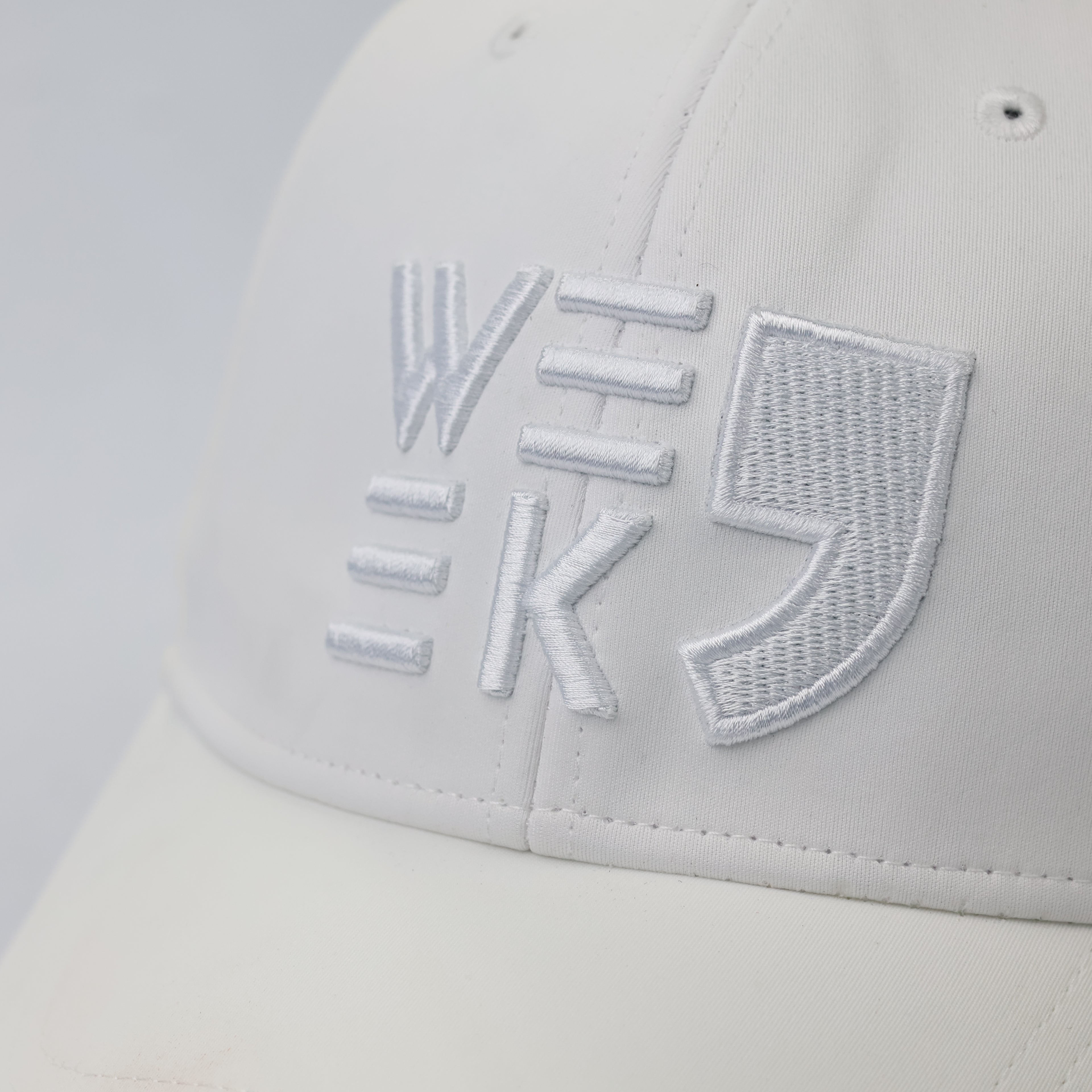 Authentic WEEK9 "Let's Be Cool" White Golf Cap - Size 57-59cm