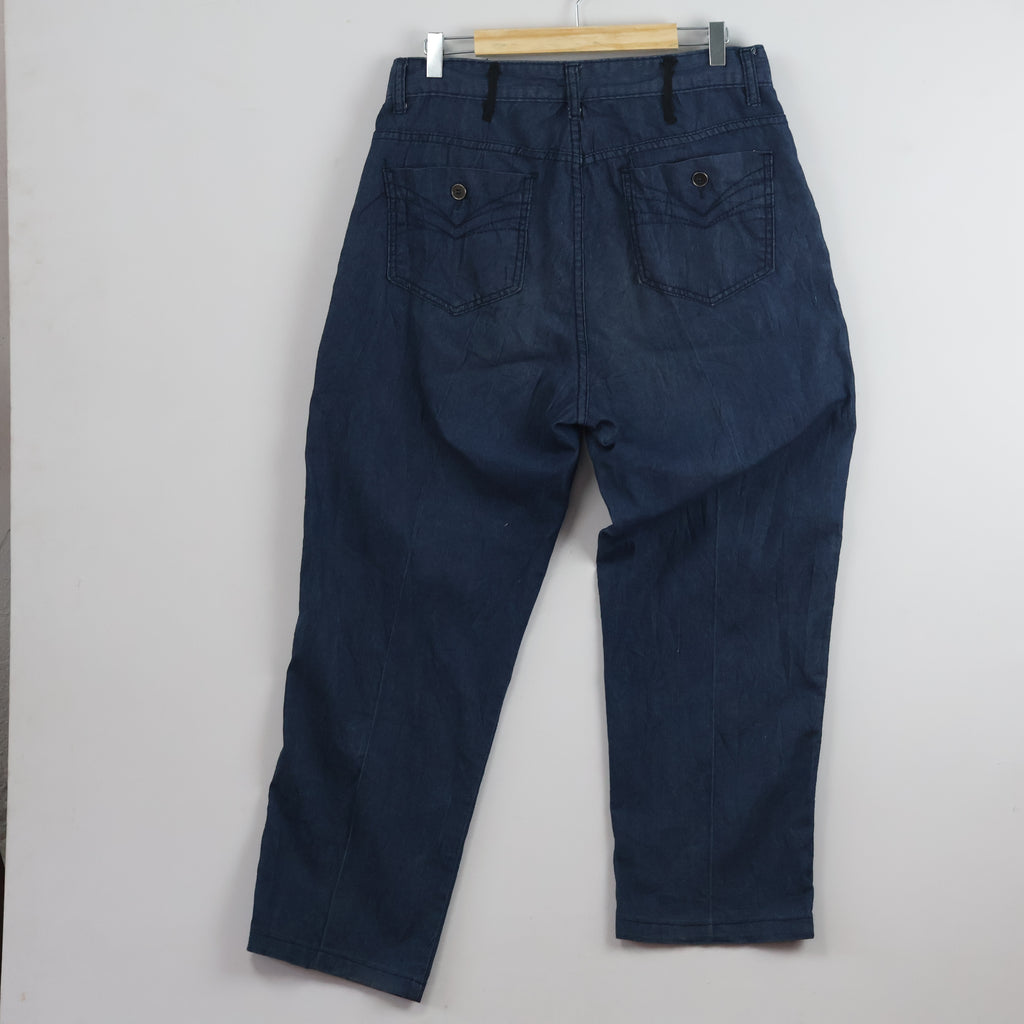 Classic Mid-Wash Denim Trousers for Men 34/ J1061