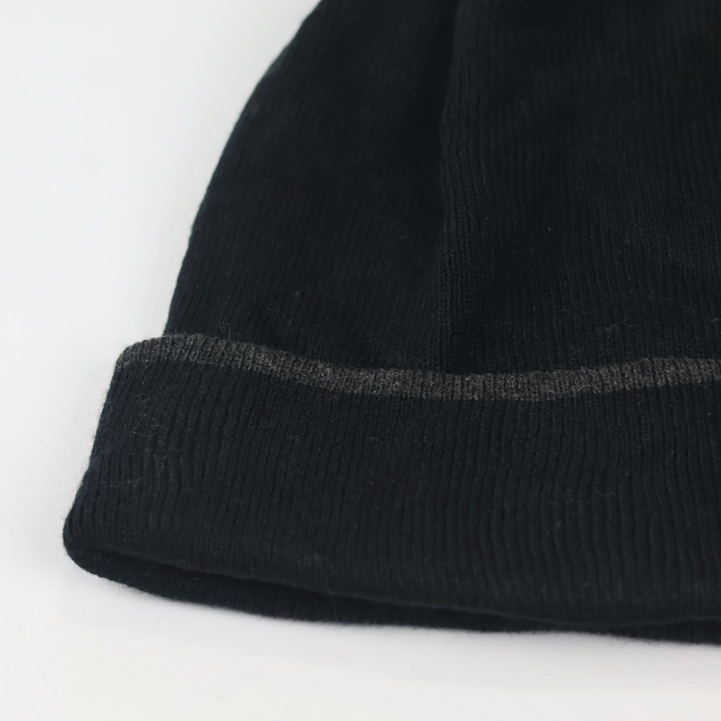 Levi's Classic Black Ribbed  Thrifted Beanie with Signature Red Tab Logo