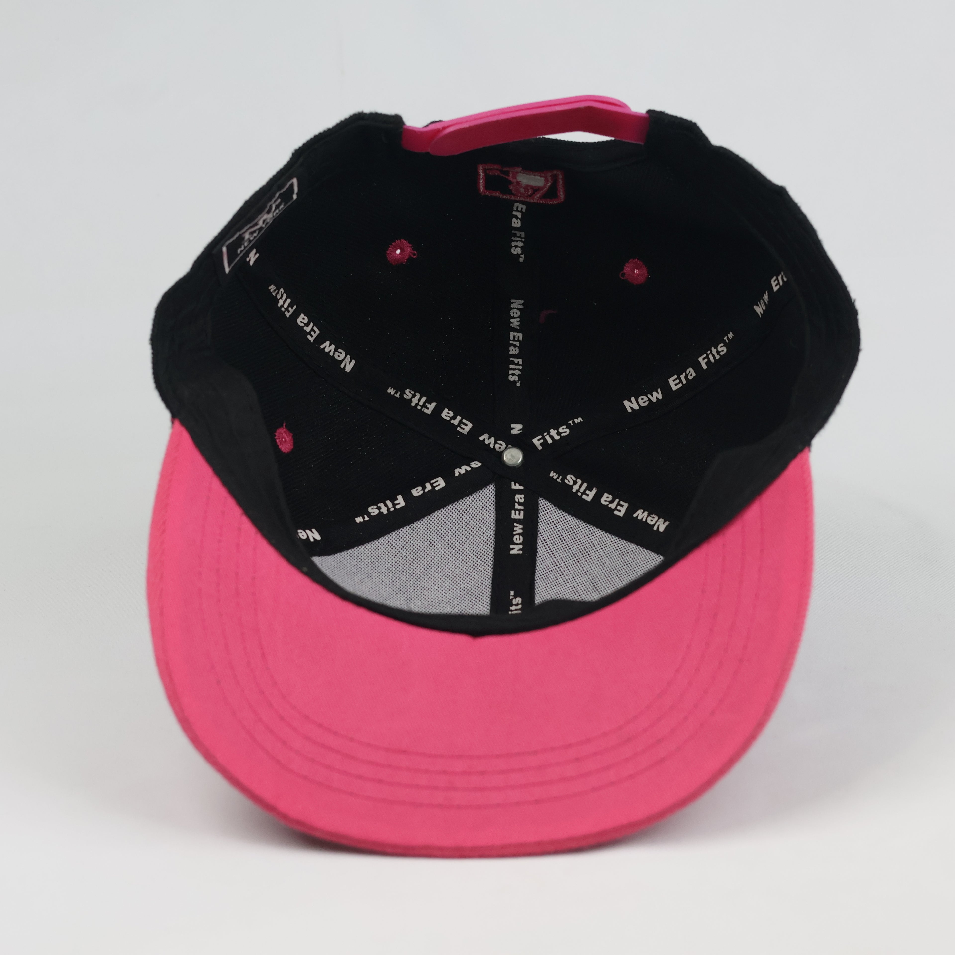 Thrifted NY Yankees New Era Fits Baseball Cap - Black Hot Pink Flat Brim Hat