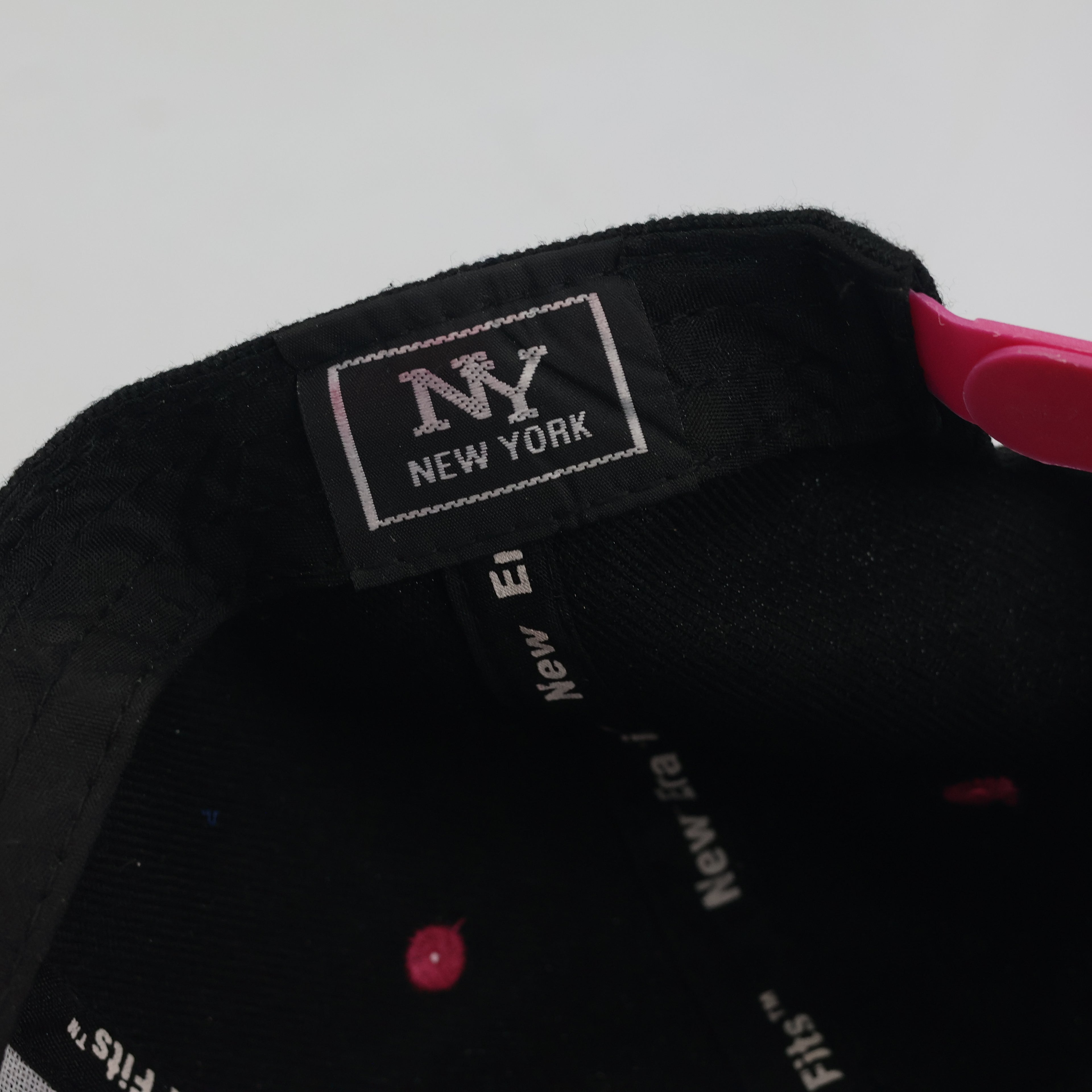 Thrifted NY Yankees New Era Fits Baseball Cap - Black Hot Pink Flat Brim Hat
