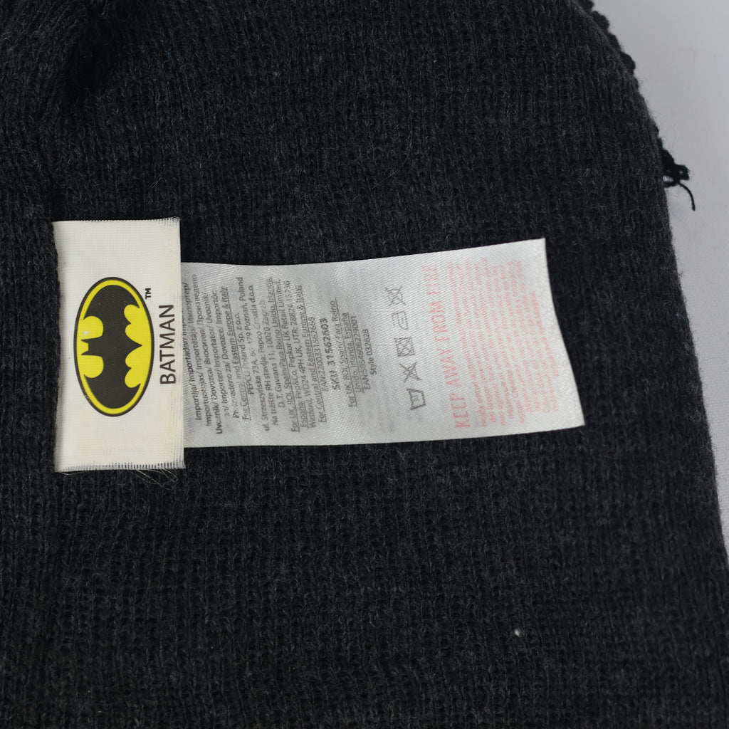 DC Comics Batman Logo Winter Thrifted Beanie - Black Knit Cuffed Hat
