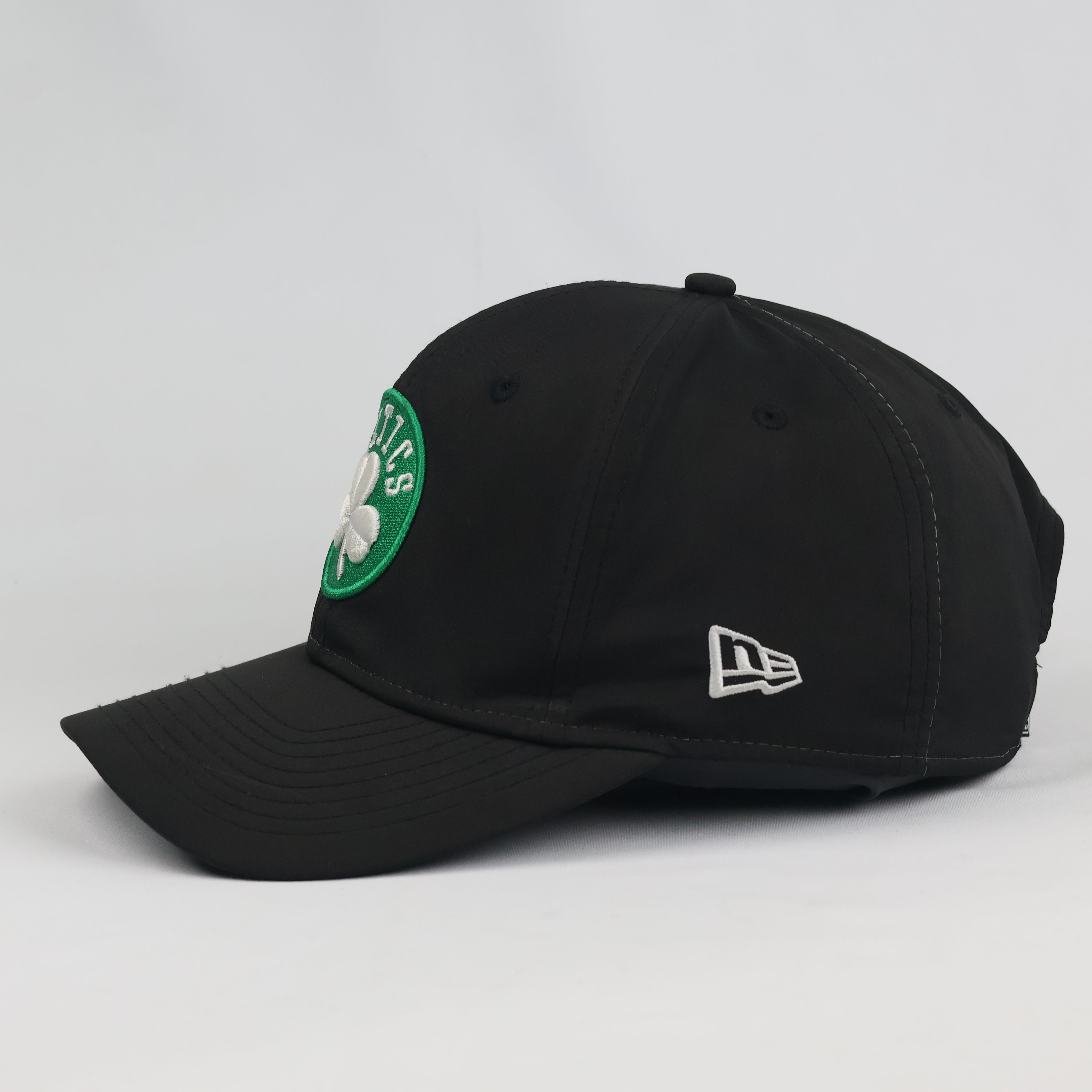 New Era 9FIFTY Boston Celtics Cap - Thrifted Black Snapback with Side Panel Print