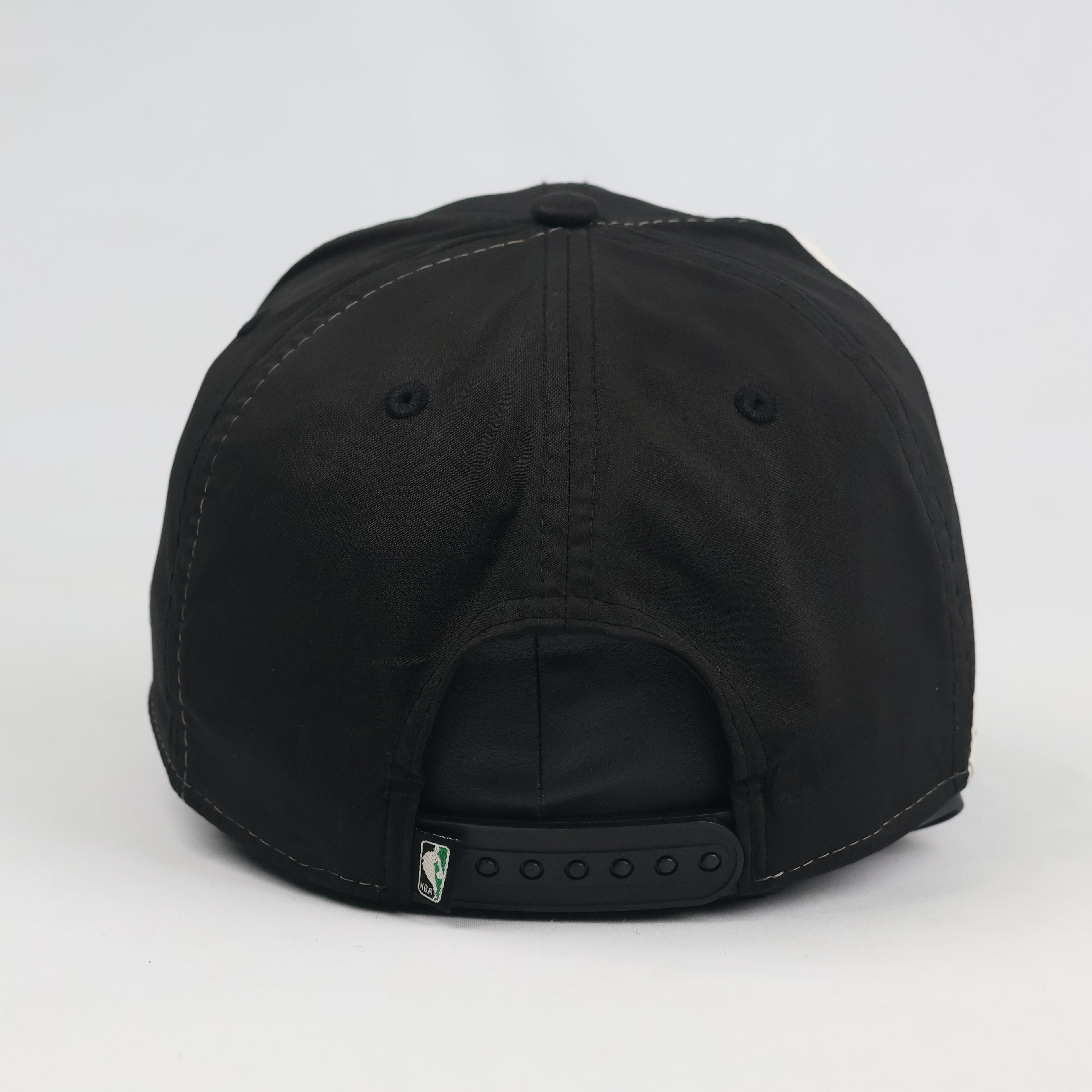 New Era 9FIFTY Boston Celtics Cap - Thrifted Black Snapback with Side Panel Print