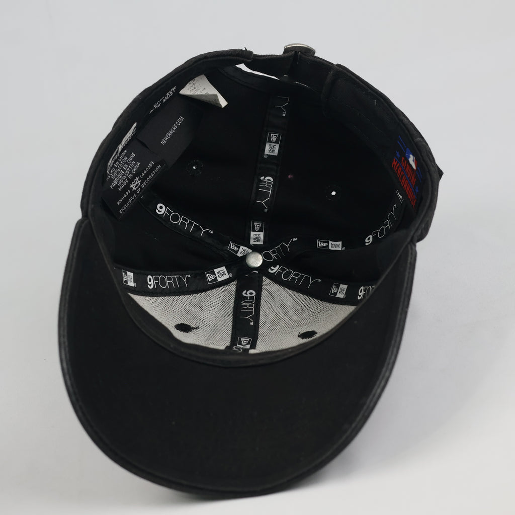 Thrifted New Era 9FORTY NY Yankees Baseball Cap - Faded Black Cotton Curved Brim Hat