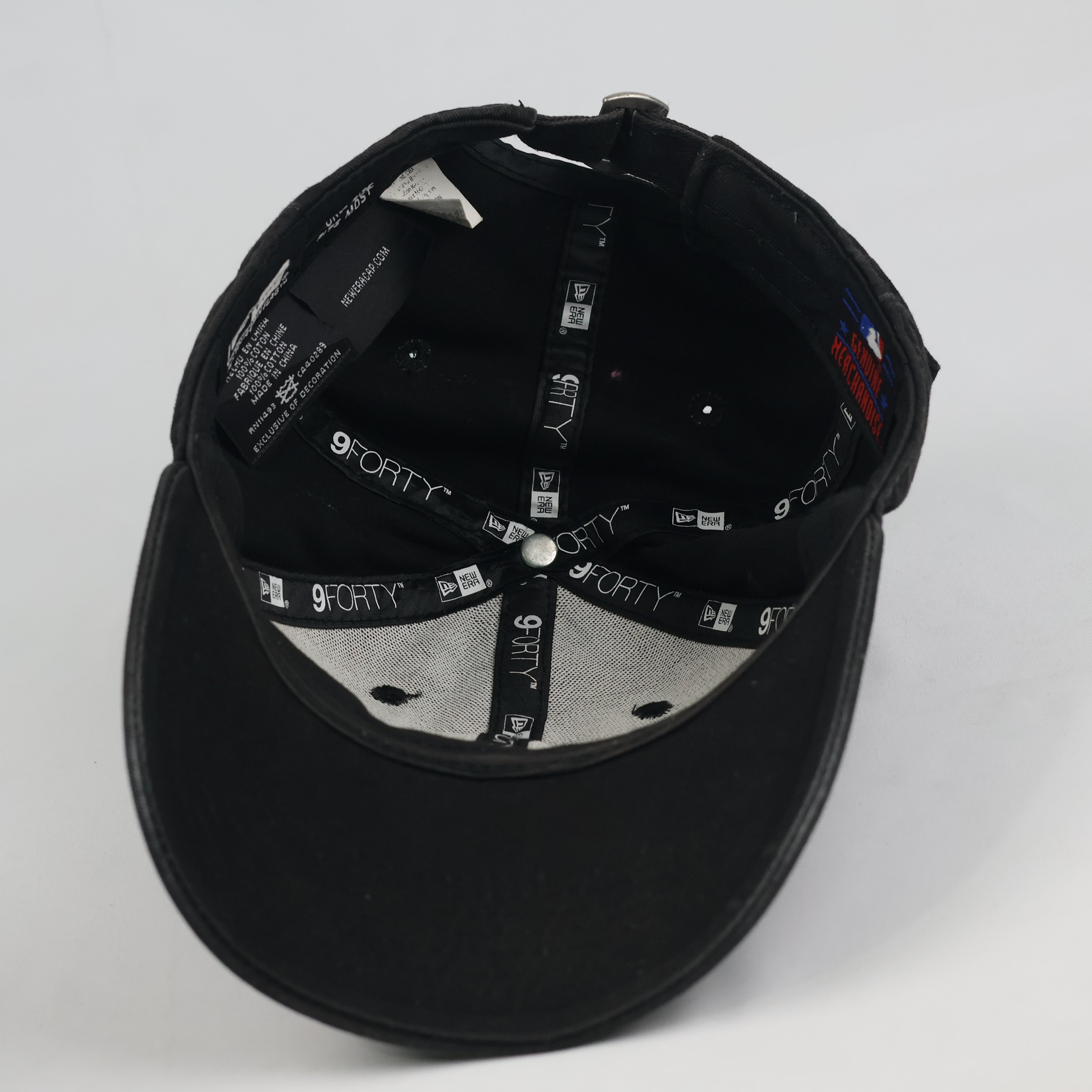 Thrifted New Era 9FORTY NY Yankees Baseball Cap - Faded Black Cotton Curved Brim Hat