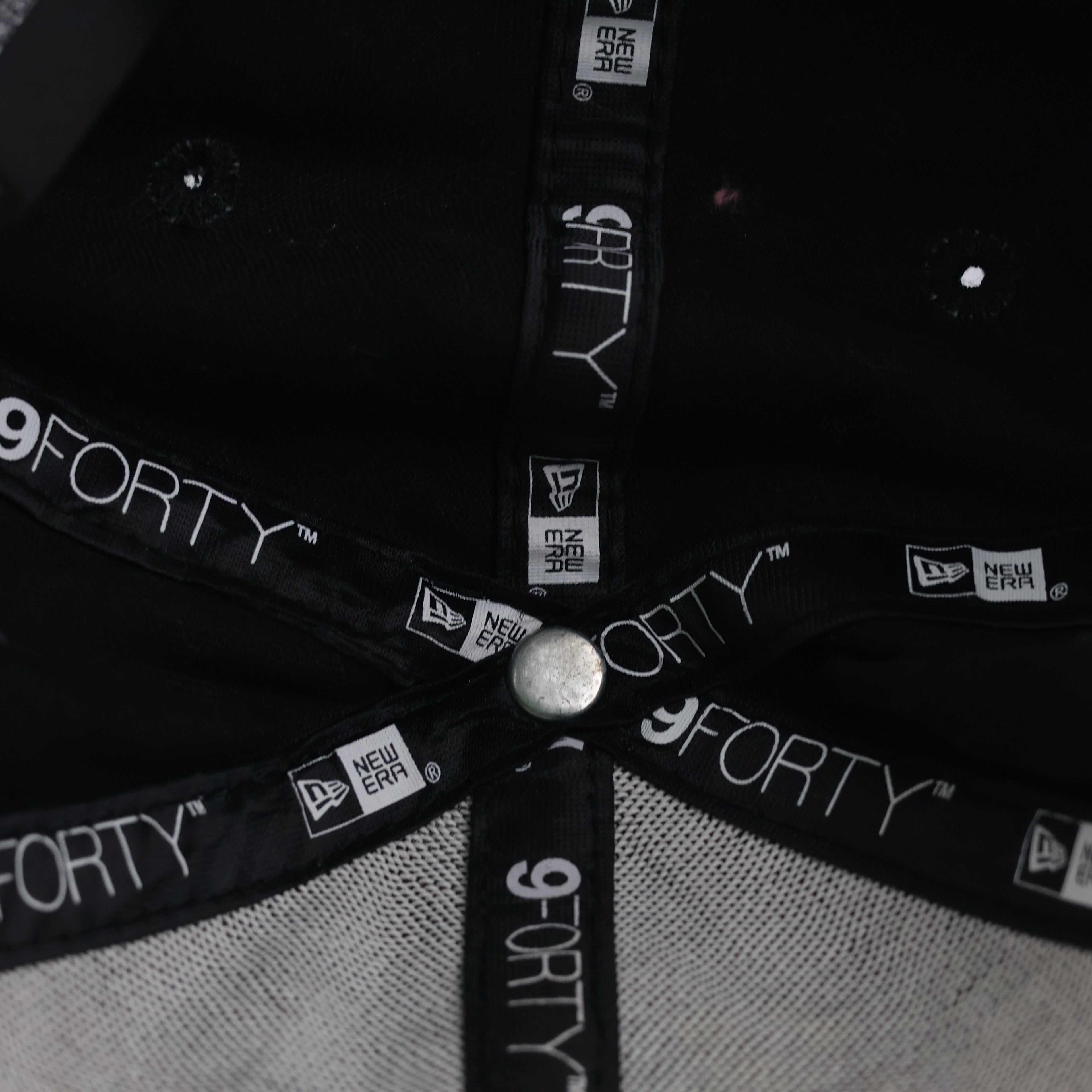 Thrifted New Era 9FORTY NY Yankees Baseball Cap - Faded Black Cotton Curved Brim Hat