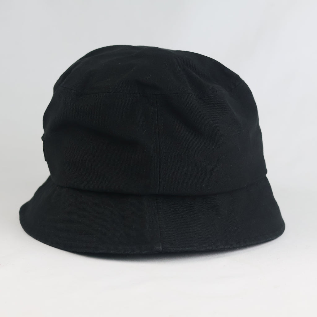 Thrifted MLB NY Yankees Black Heart Embroidered Bucket Hat (Size 58–59 cm)