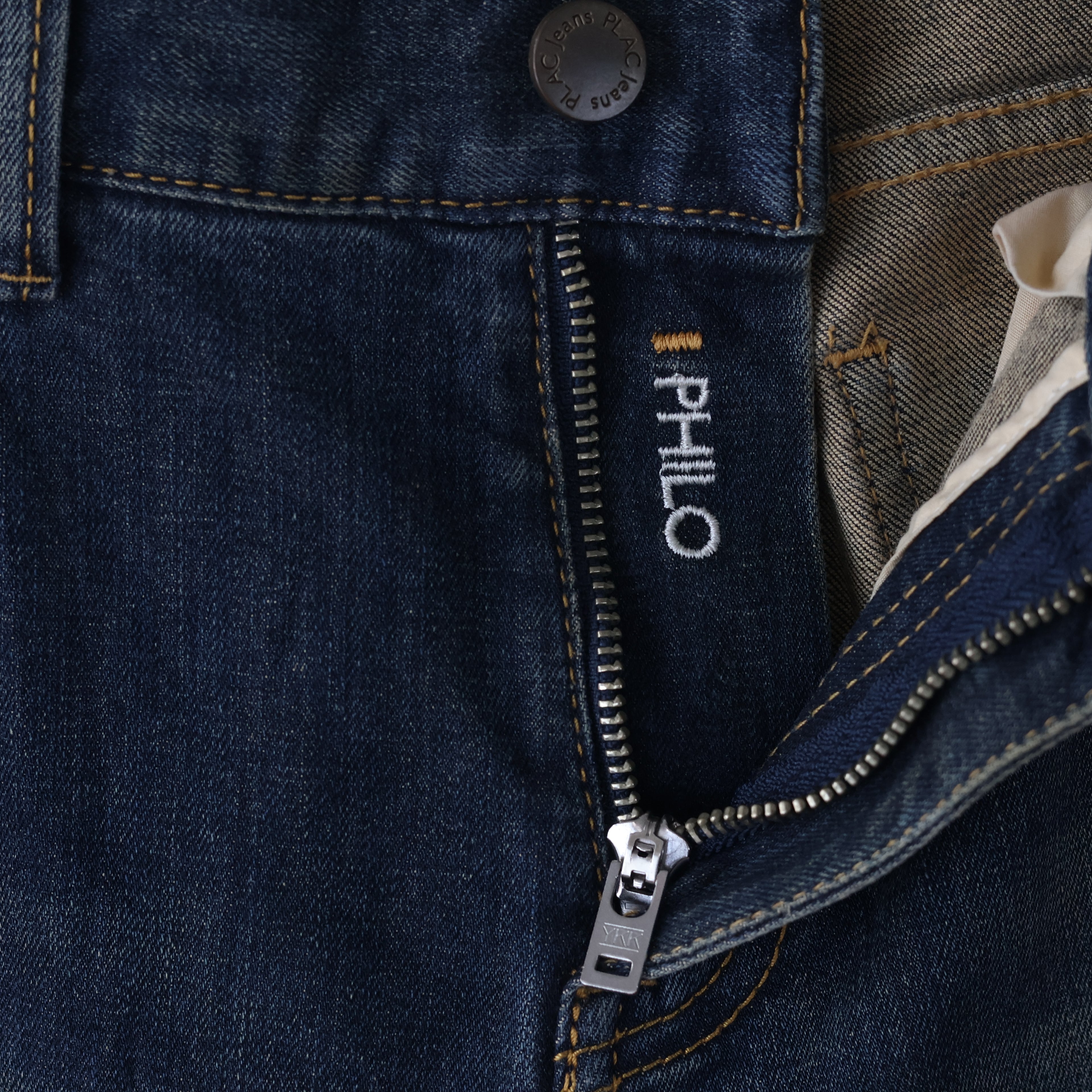 Thrifted Men's PLAC Jeans Placid Wave Blue Slim Fit Denim Waist: 32/ J1075