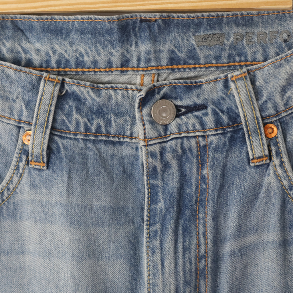Thrifted Men's Levi's 502 Classic Regular Tapered Denim Waist:36/ J1079