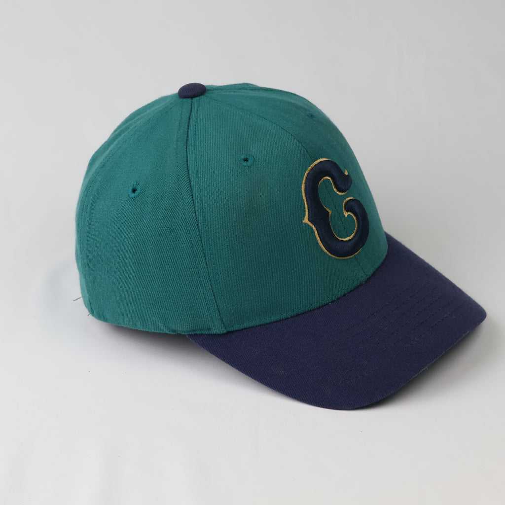 Vintage MLB Cooperstown Collection Chicago Cubs Thrifted Fitted Hat - 57cm