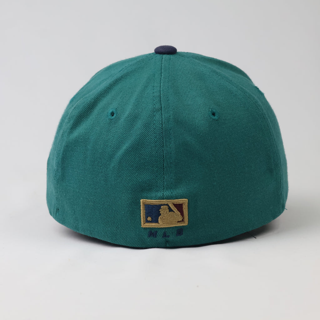 Vintage MLB Cooperstown Collection Chicago Cubs Thrifted Fitted Hat - 57cm