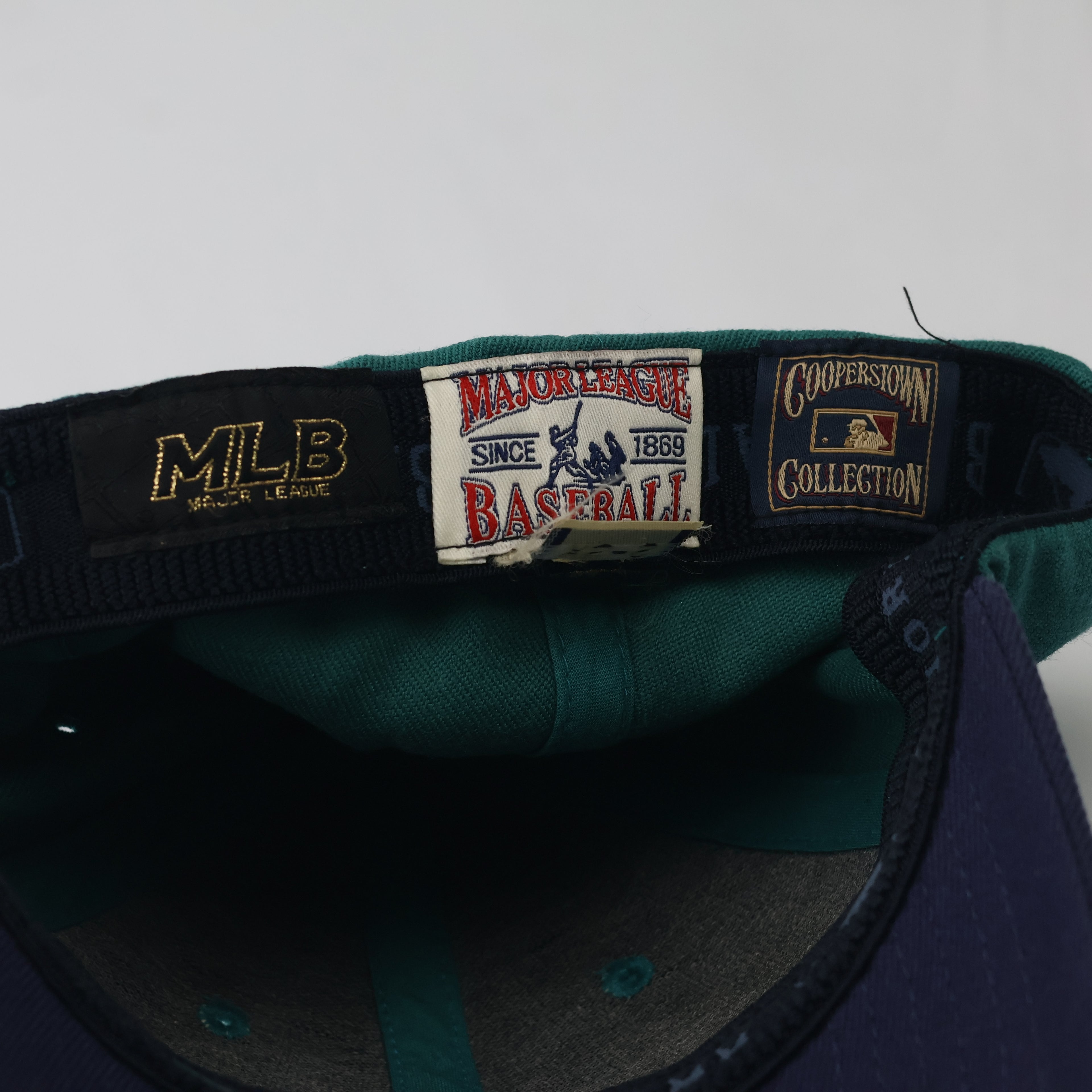 Vintage MLB Cooperstown Collection Chicago Cubs Thrifted Fitted Hat - 57cm