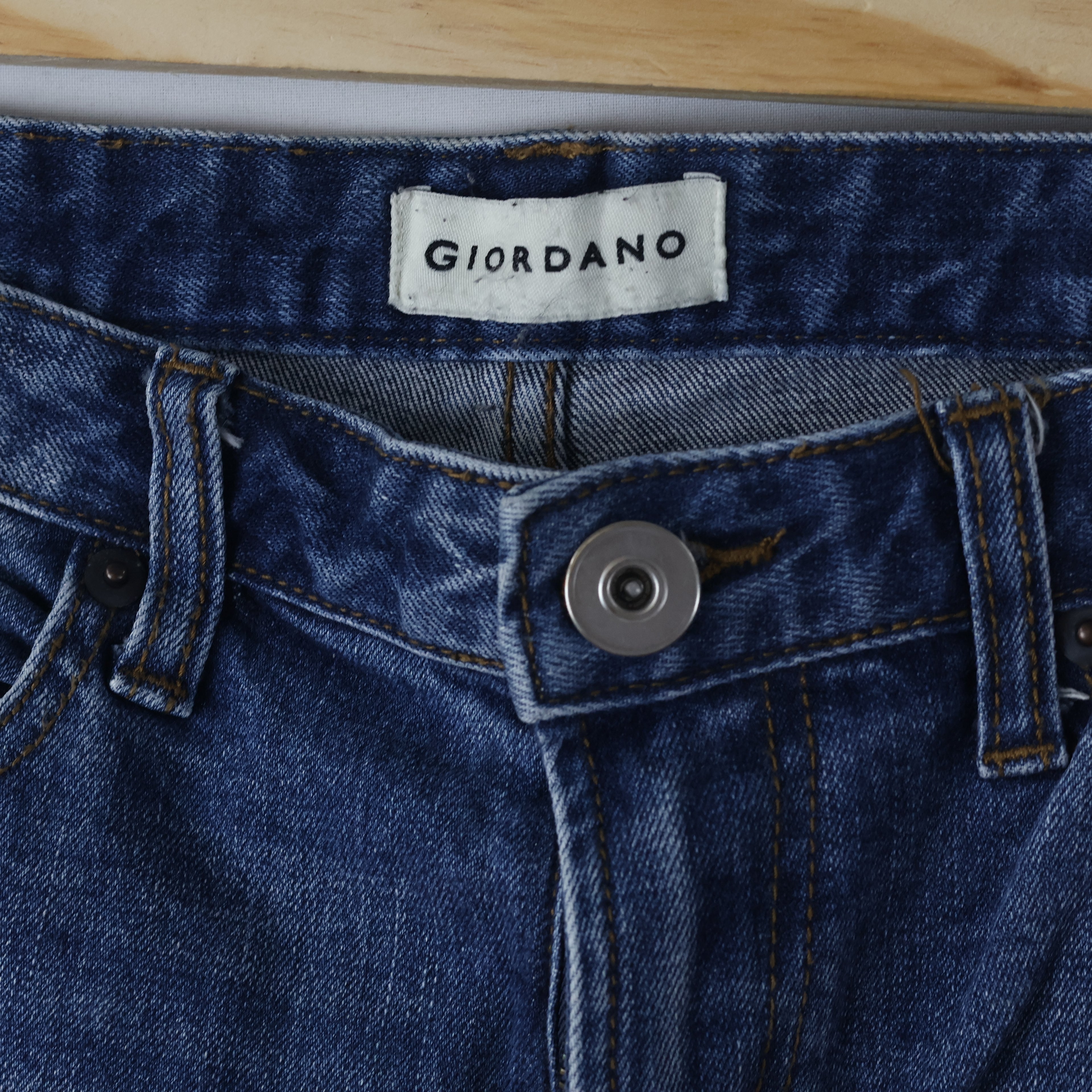 Thrifted Men's Giordano Washed Denim Trousers Waist: 30-32/ J1082