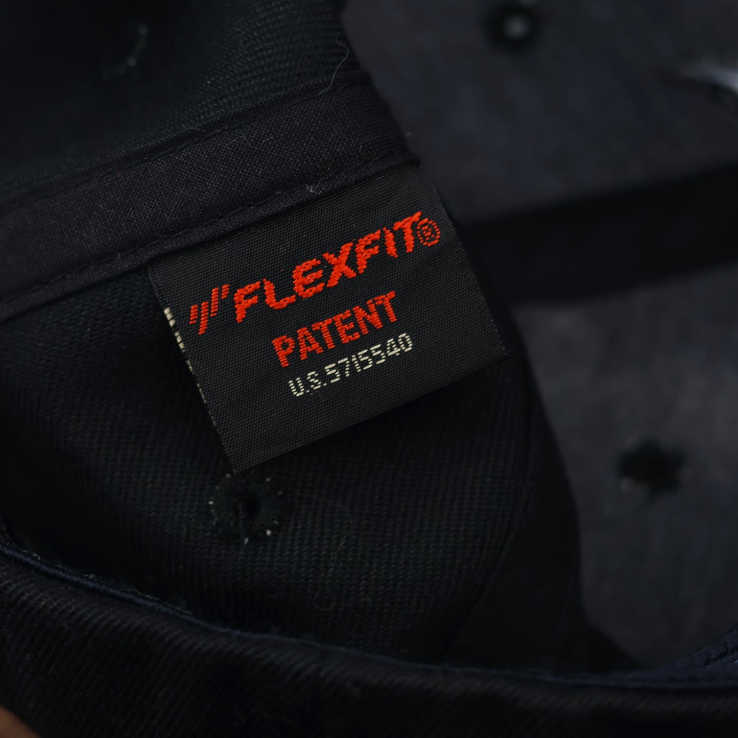 Men's Detroit Tigers from New Era Black MLB Thrifted Cap - Authentic Fitted S-M Size