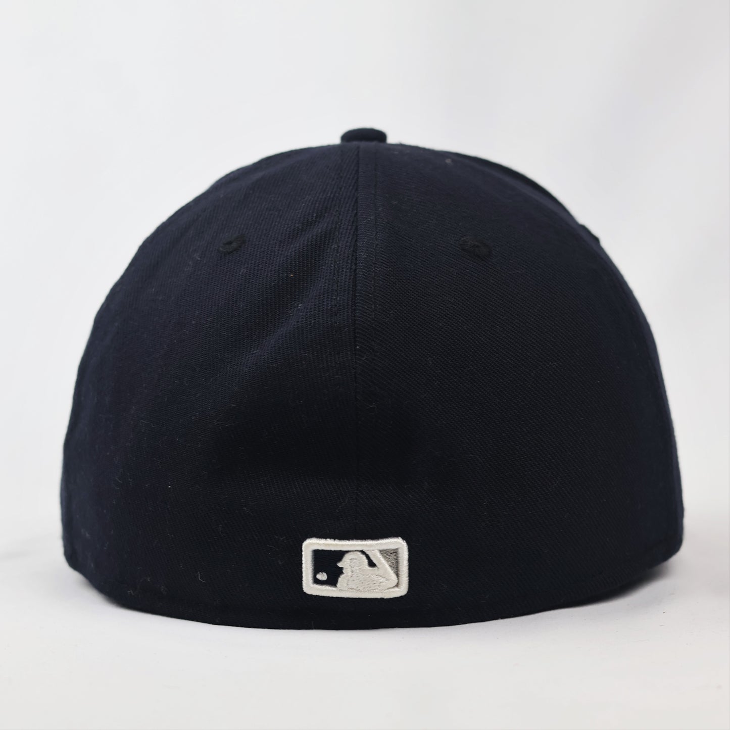 New Era Mens Cotton New York Yankees MLB Authentic Collection 59FIFTY Thrifted Cap, Size 7 1/2, Black