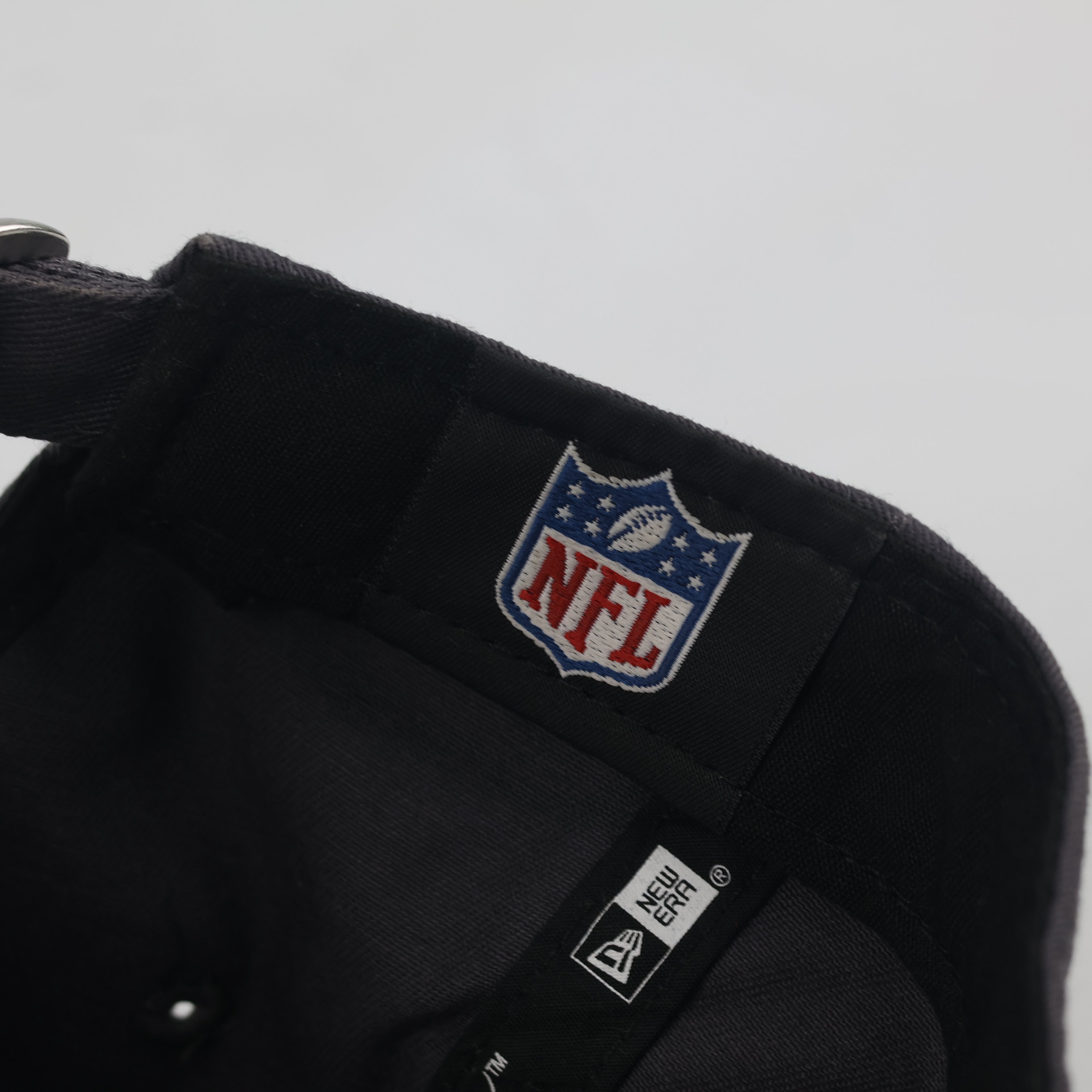 Thrifted New Era NFL Green Bay Packers Dark Charcoal Dad Cap - Size 56-58cm