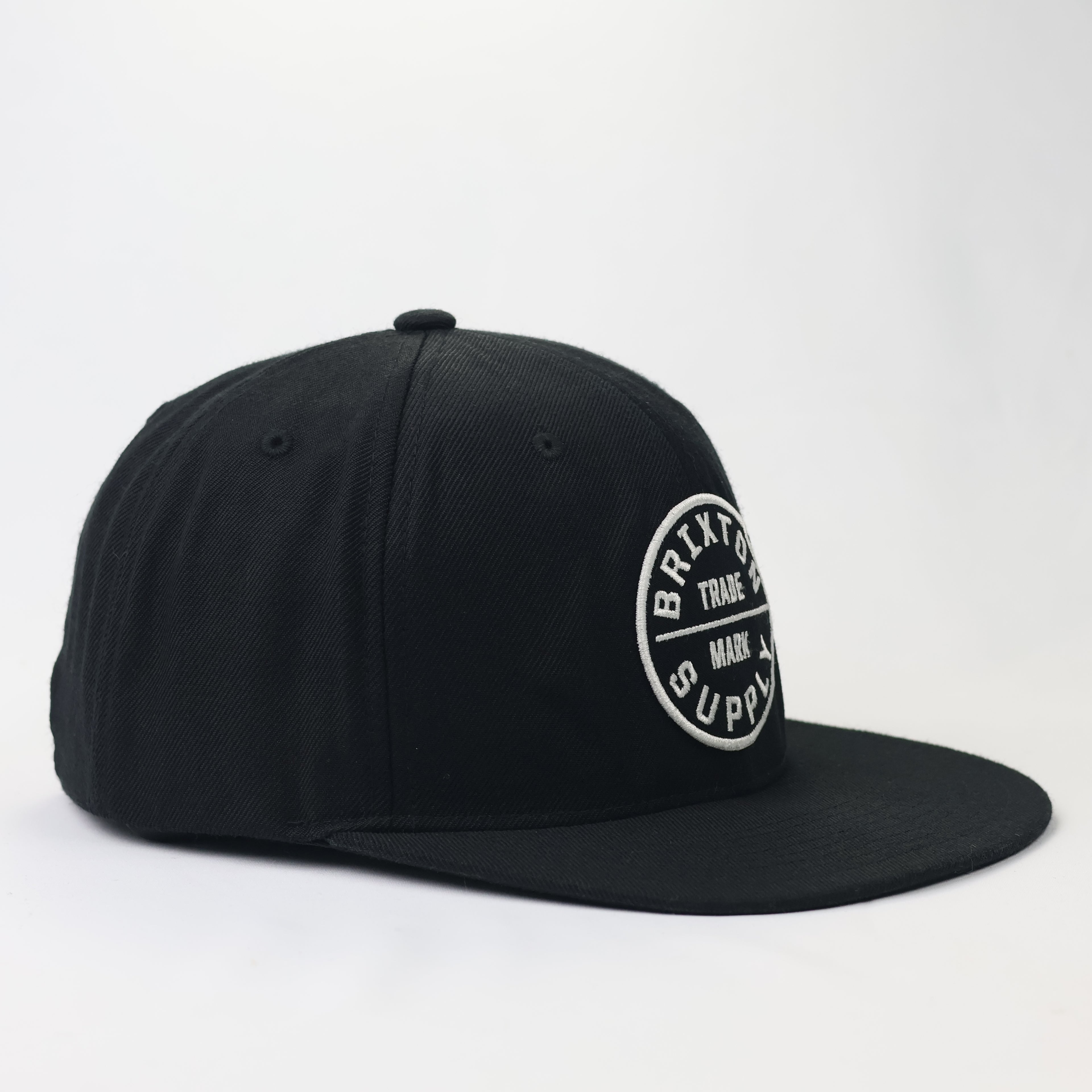 Thrifted Brixton Circle Patch Snapback - Size 56-58cm