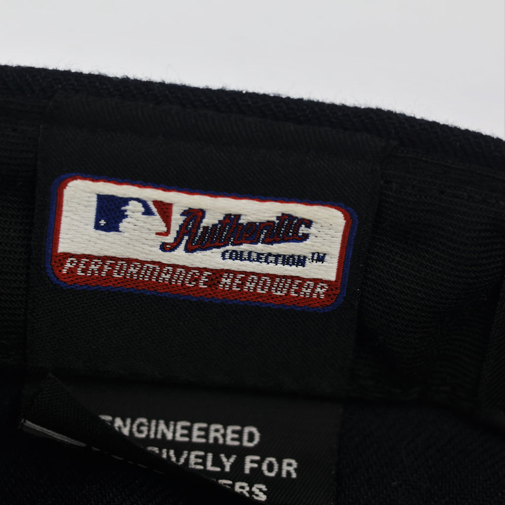 New Era Mens Cotton New York Yankees MLB Authentic Collection 59FIFTY Thrifted Cap, Size 7 1/2, Black