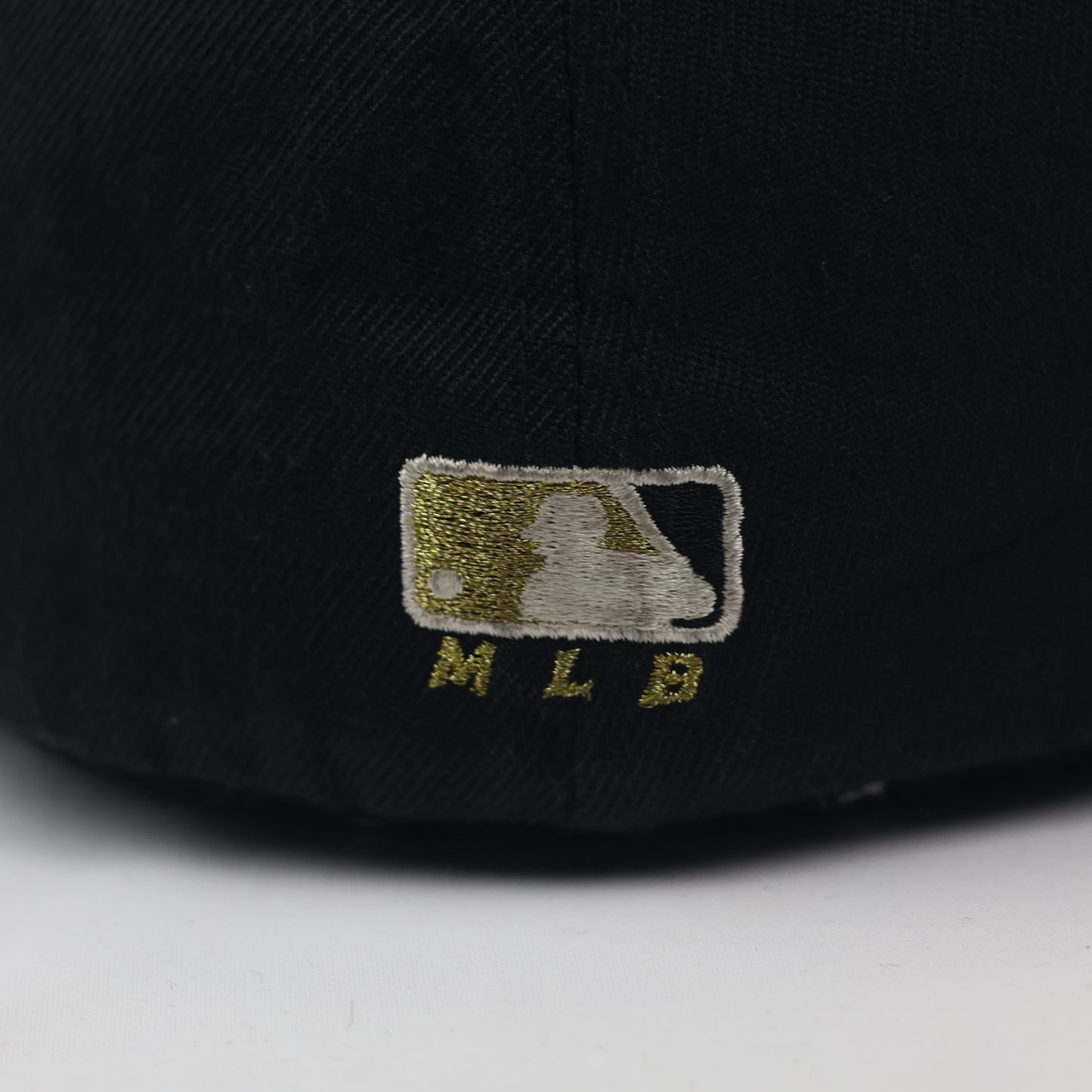 San Diego Padres Black & Gold Flexfit Thrifted Cap - SD Logo with Side Patch L-XXL