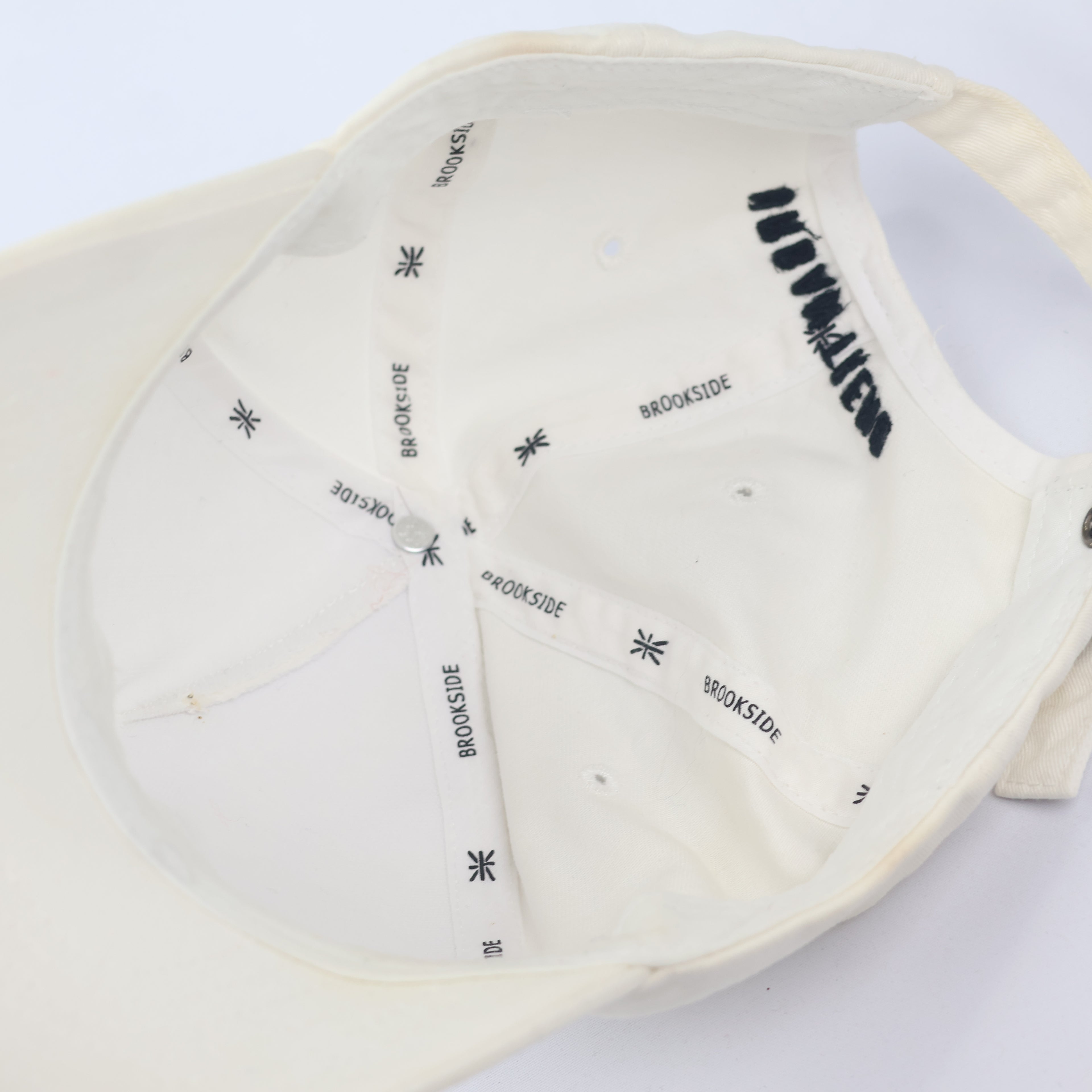 Brookside Off-White Cotton Baseball Thrifted Cap - Urban Trend Embroidered Strapback Hat