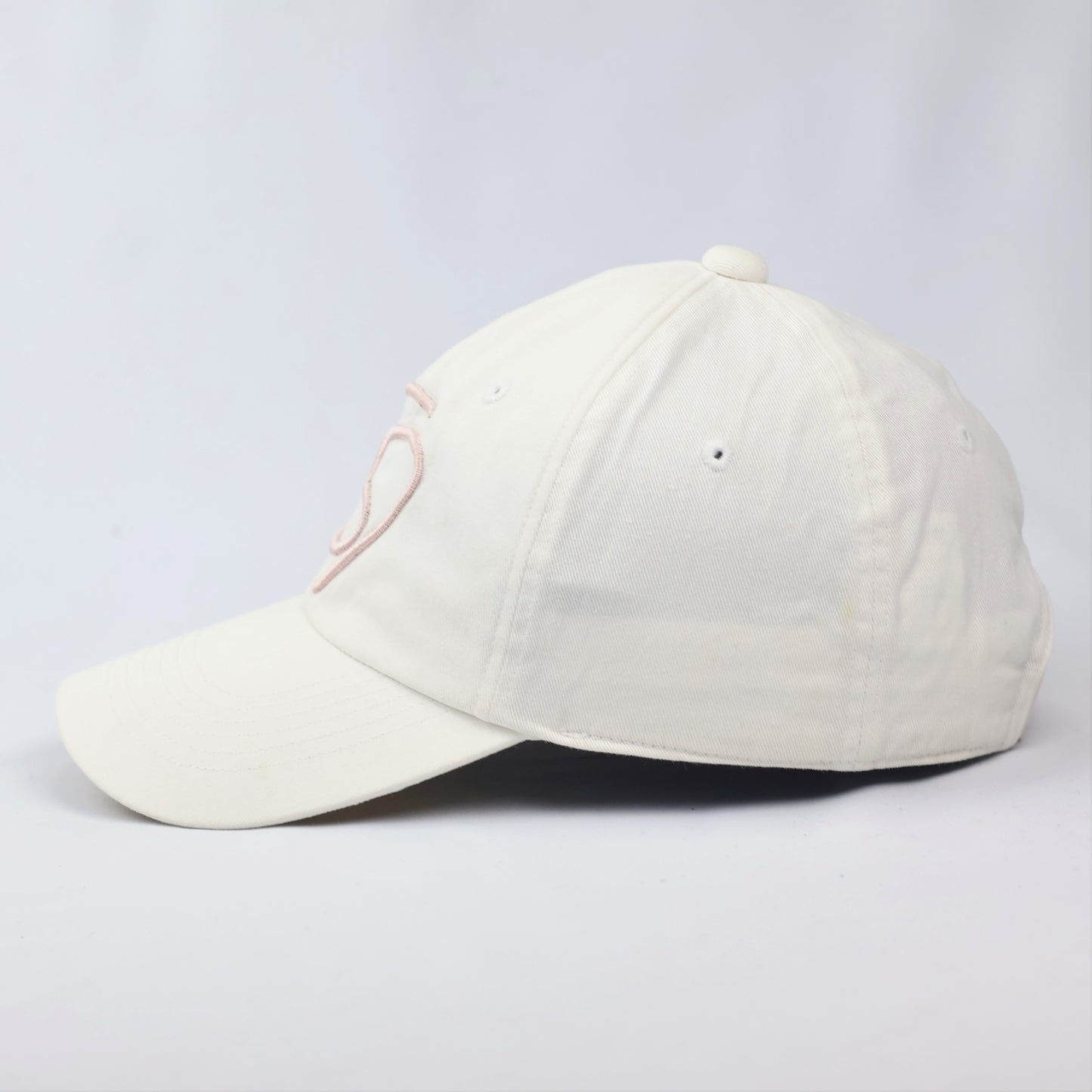Finist White Cotton Baseball Thrifted Cap - Pink Swirl Logo Embroidered Hat