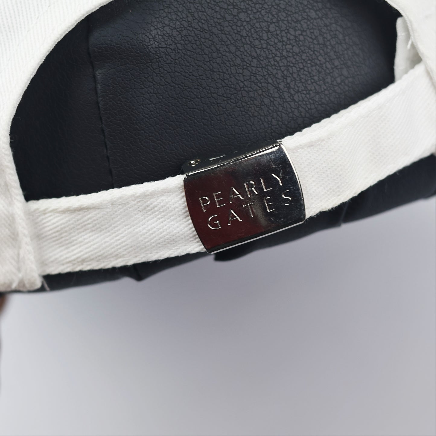 Pearly Gates White Cotton Golf Thrifted Cap - Navy Blue Embroidered Logo