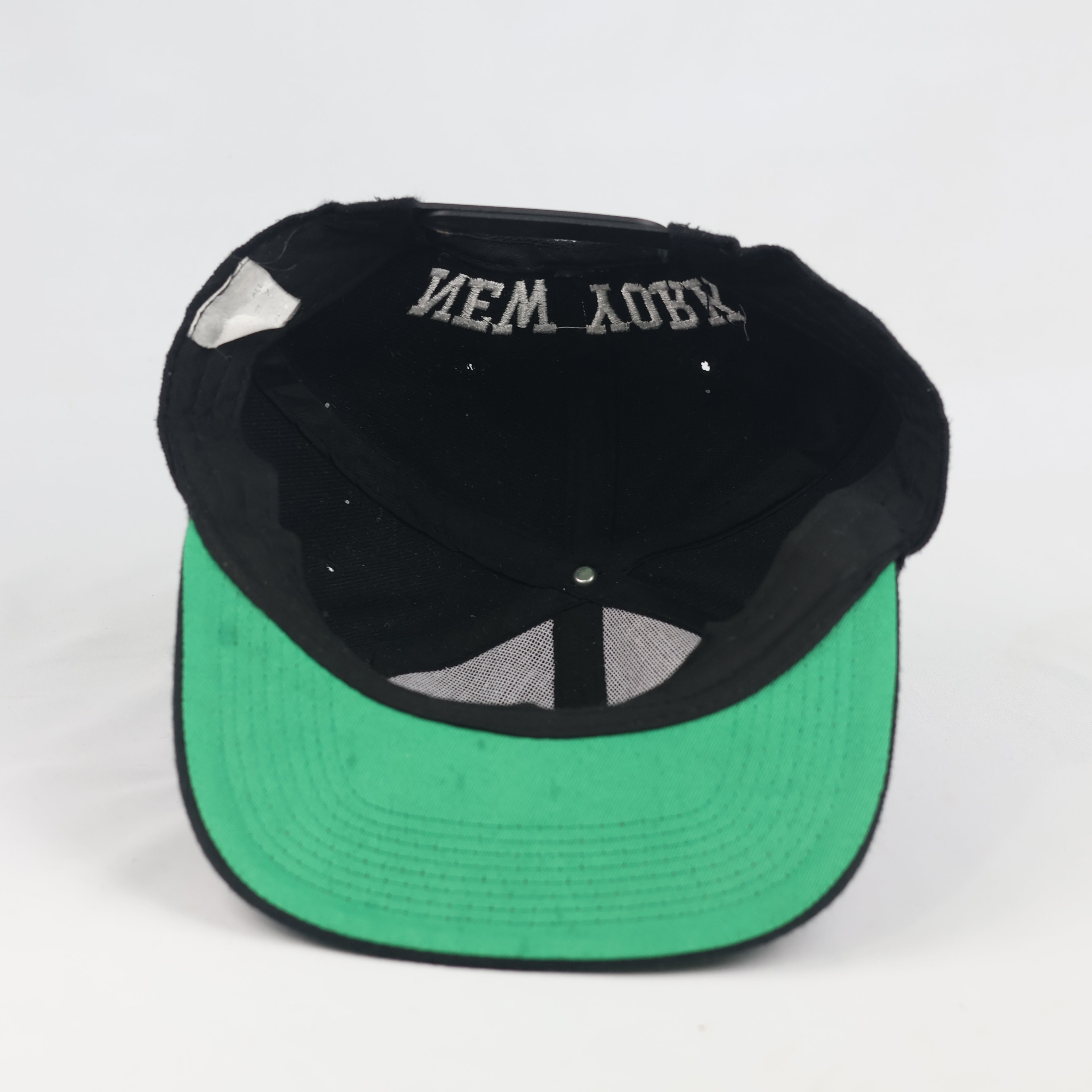 Thrifted New York NY Black Streetwear Snapback - Size 57-59cm