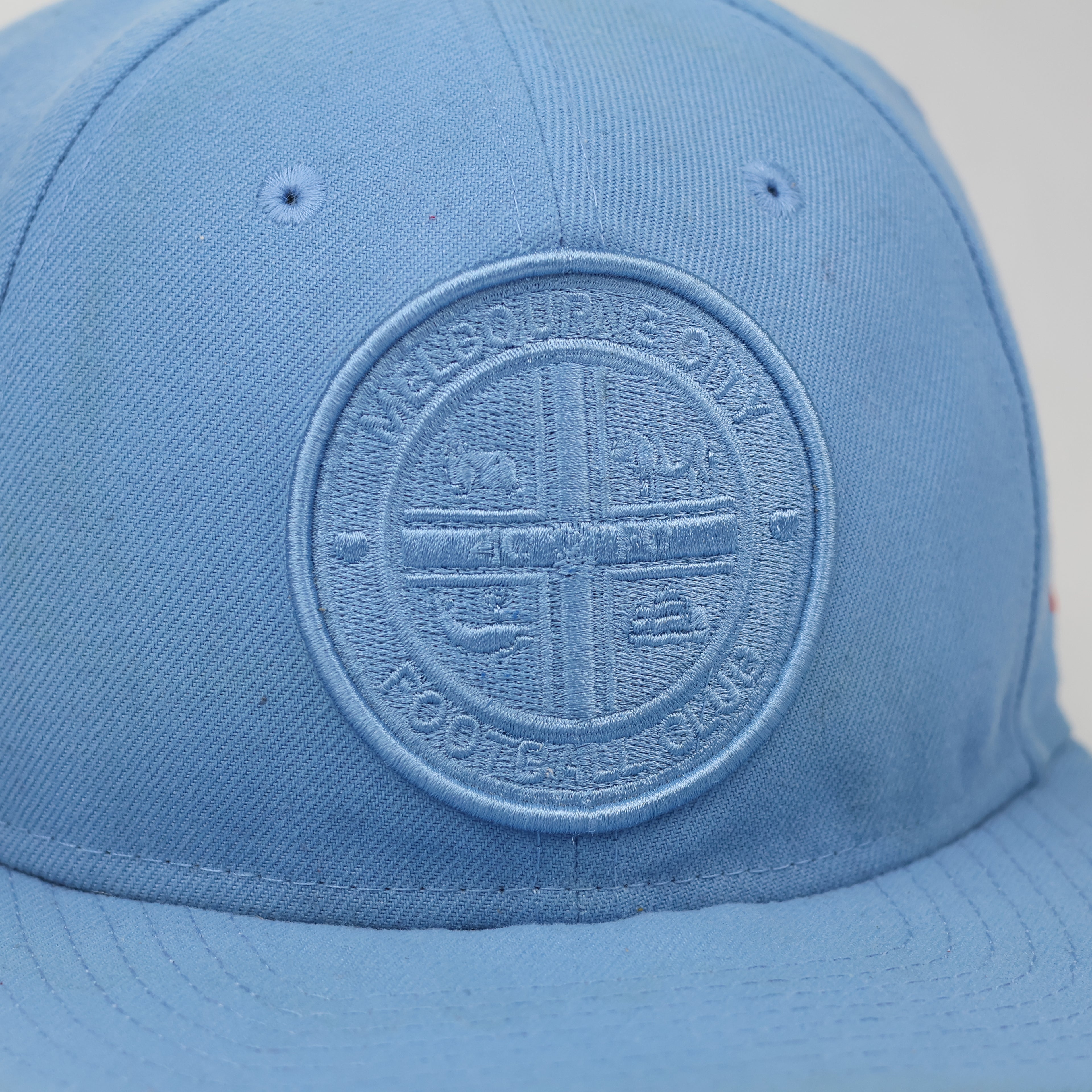 New Era 9FIFTY Melbourne City FC Thrifted  Snapback Hat - Sky Blue/Red