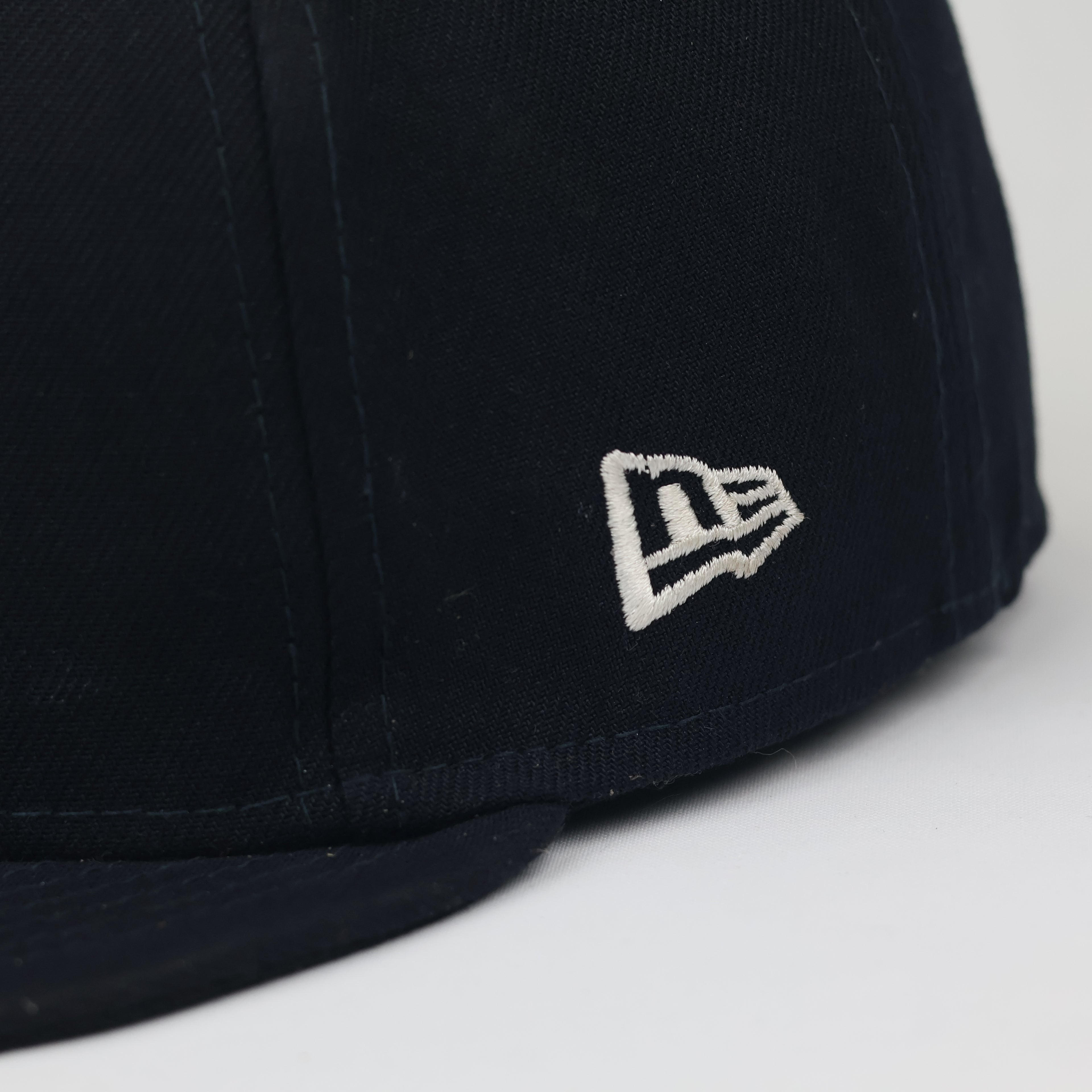 Authentic Boston Red Sox Navy Blue Fitted Thrifted Cap | New Era 59FIFTY