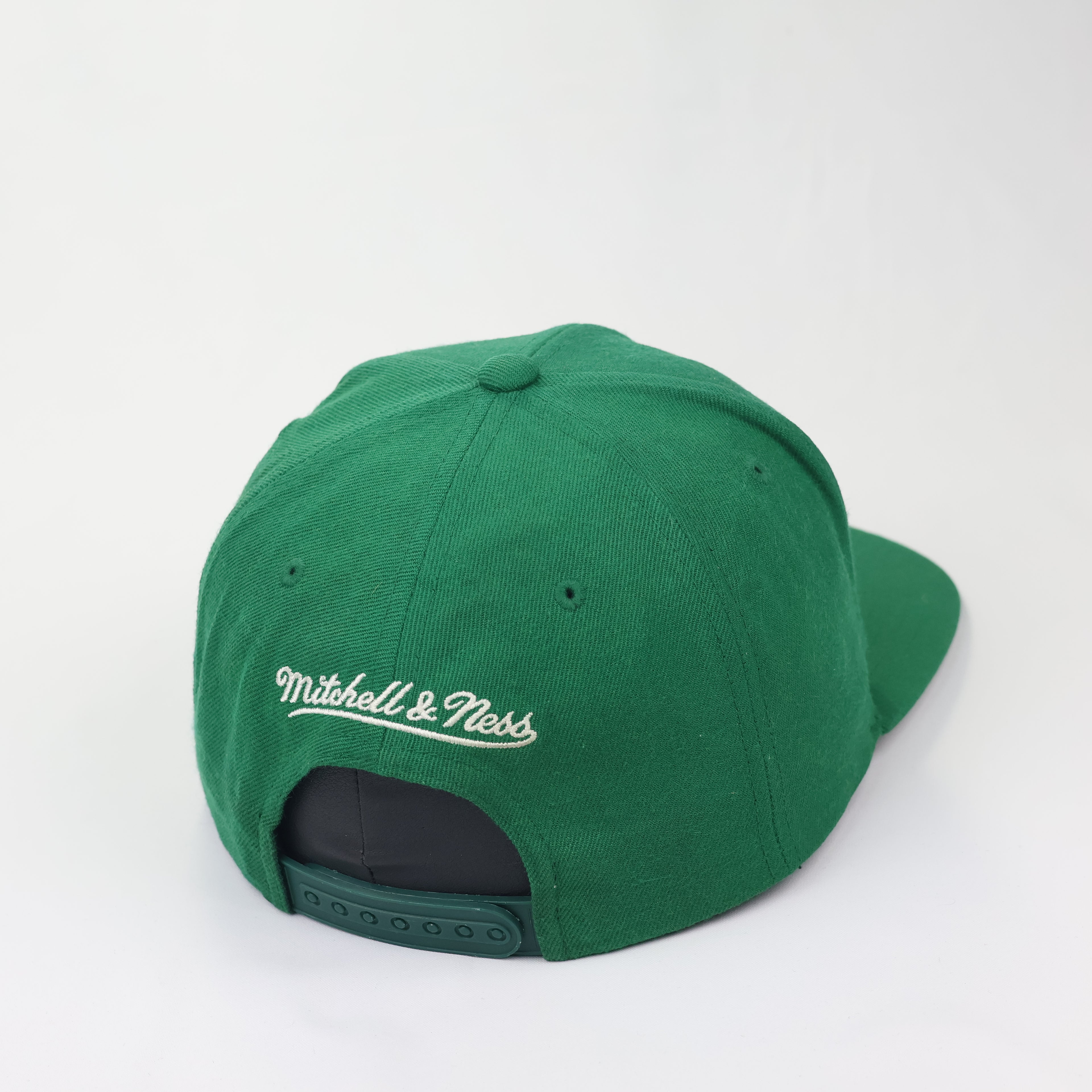 Vintage Style Boston Celtics Basketball Crest Thrifted Snapback | Mitchell & Ness