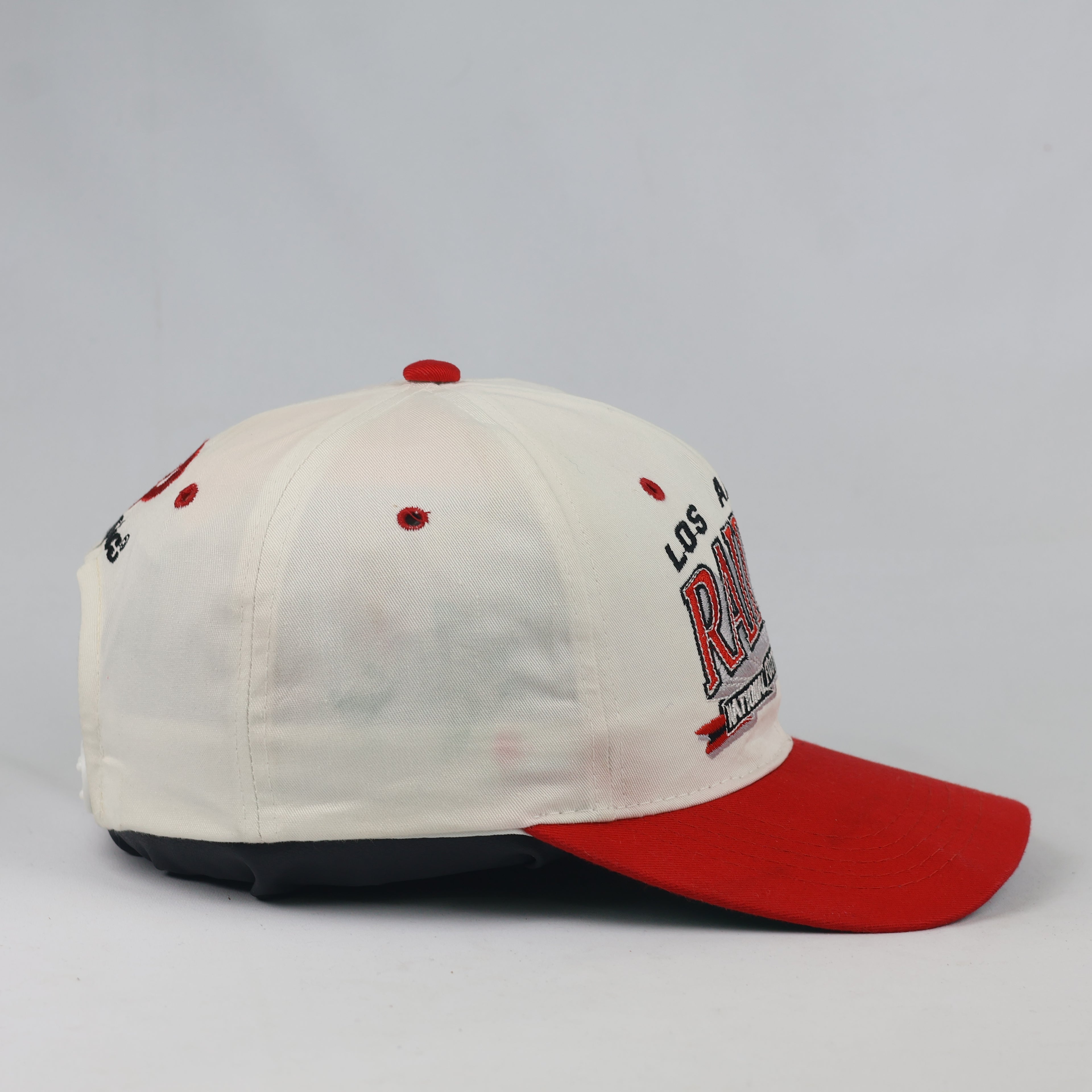Thrifted Vintage LA Raiders White & Red Snapback Cap - Green Underbrim
