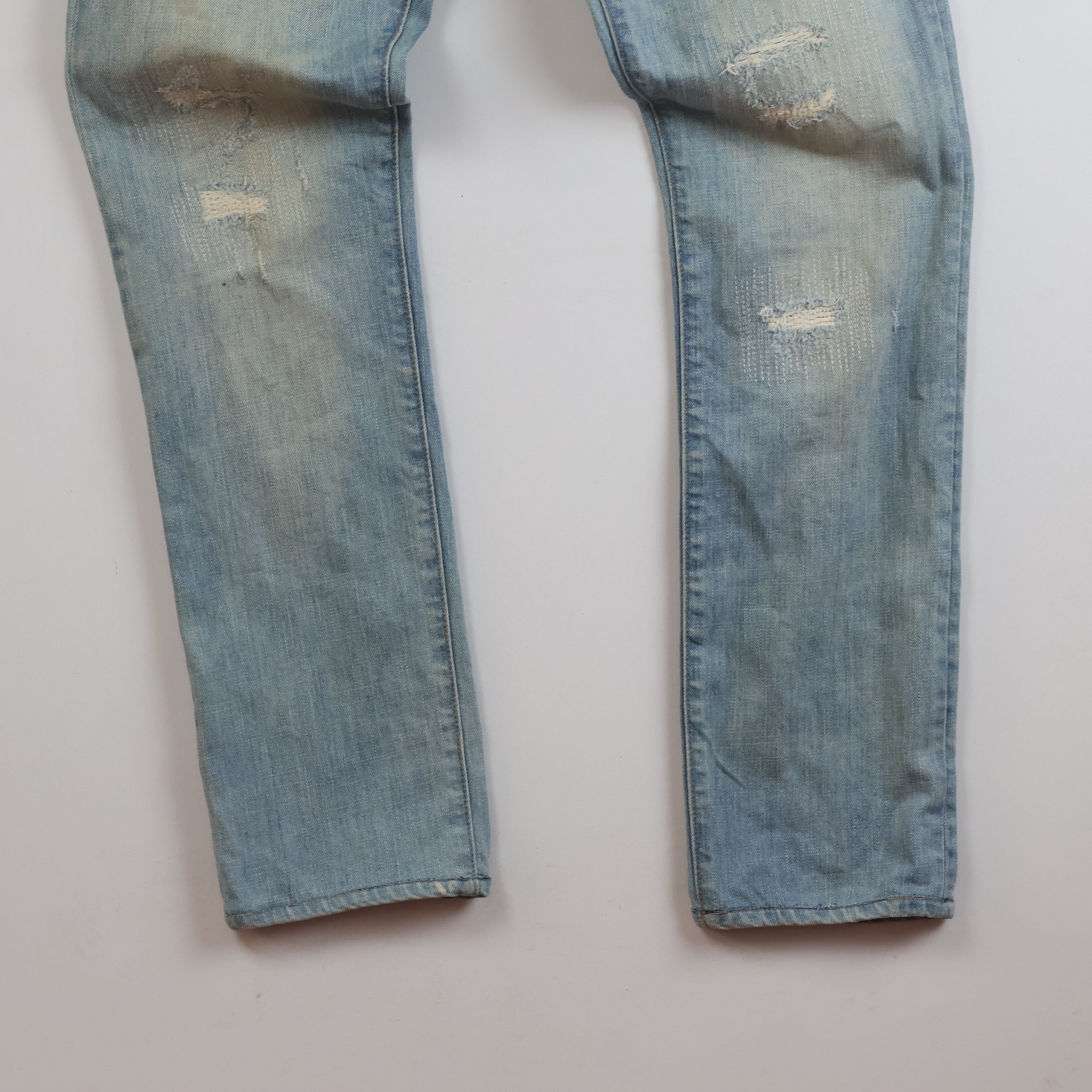 Thrifted Gap 1969 Vintage Wash Distressed Skinny Jeans Waist:30-32/ J1092